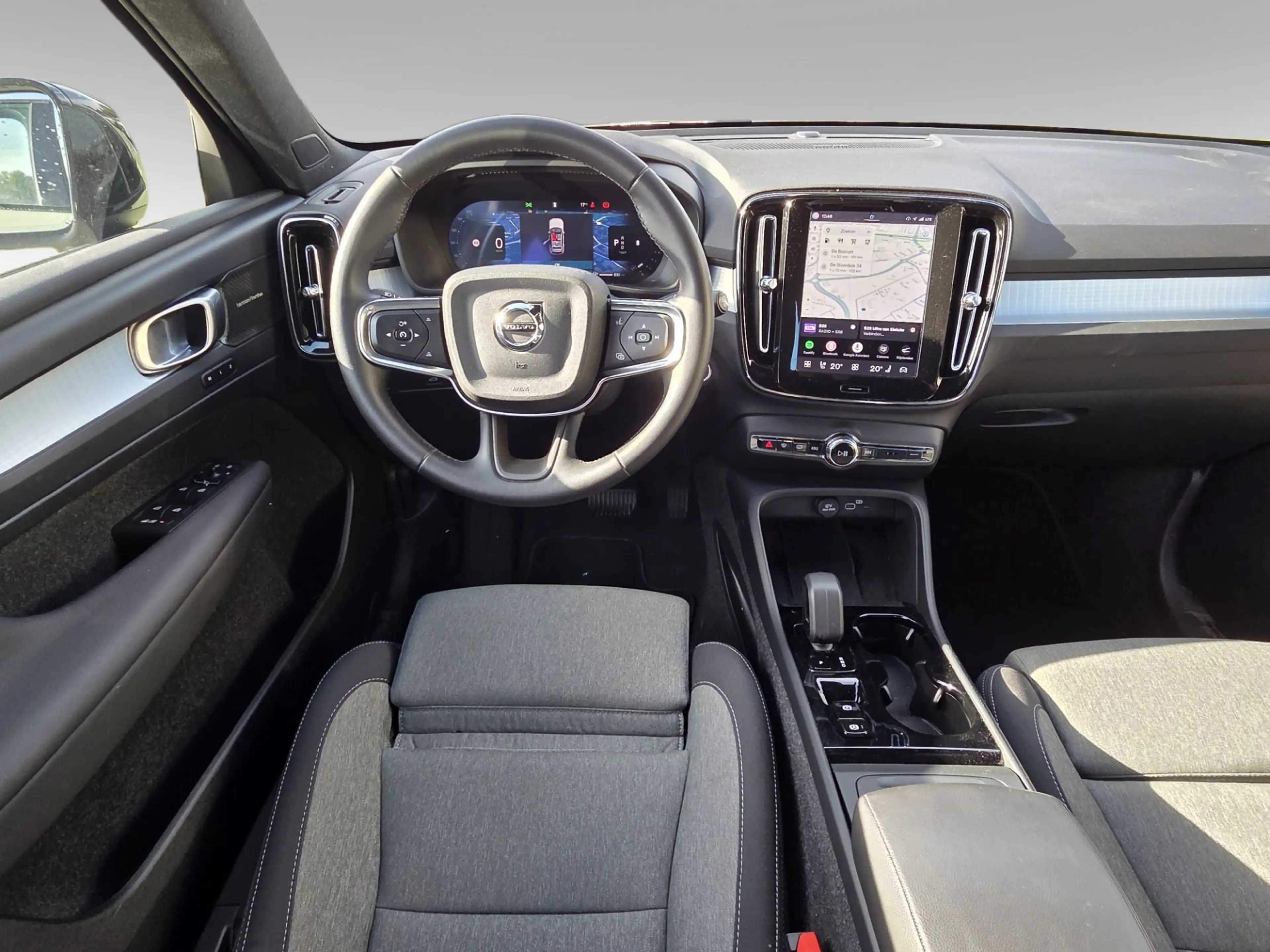 Volvo XC40 2.0 B4 Plus Dark | Achteruitrijcamera | Apple Carp — photo 10