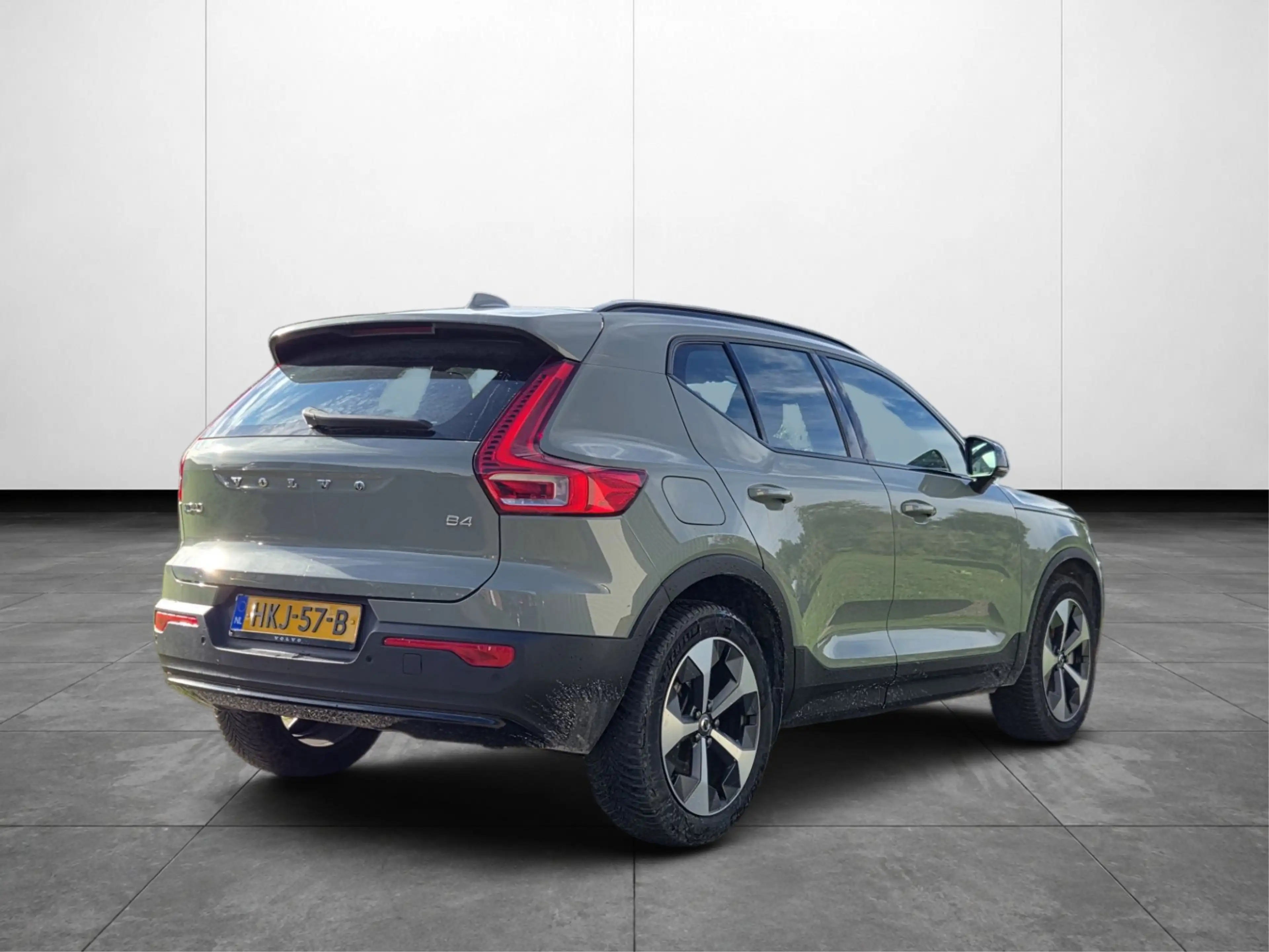 Volvo XC40 2.0 B4 Plus Dark | Achteruitrijcamera | Apple Carp — photo 2