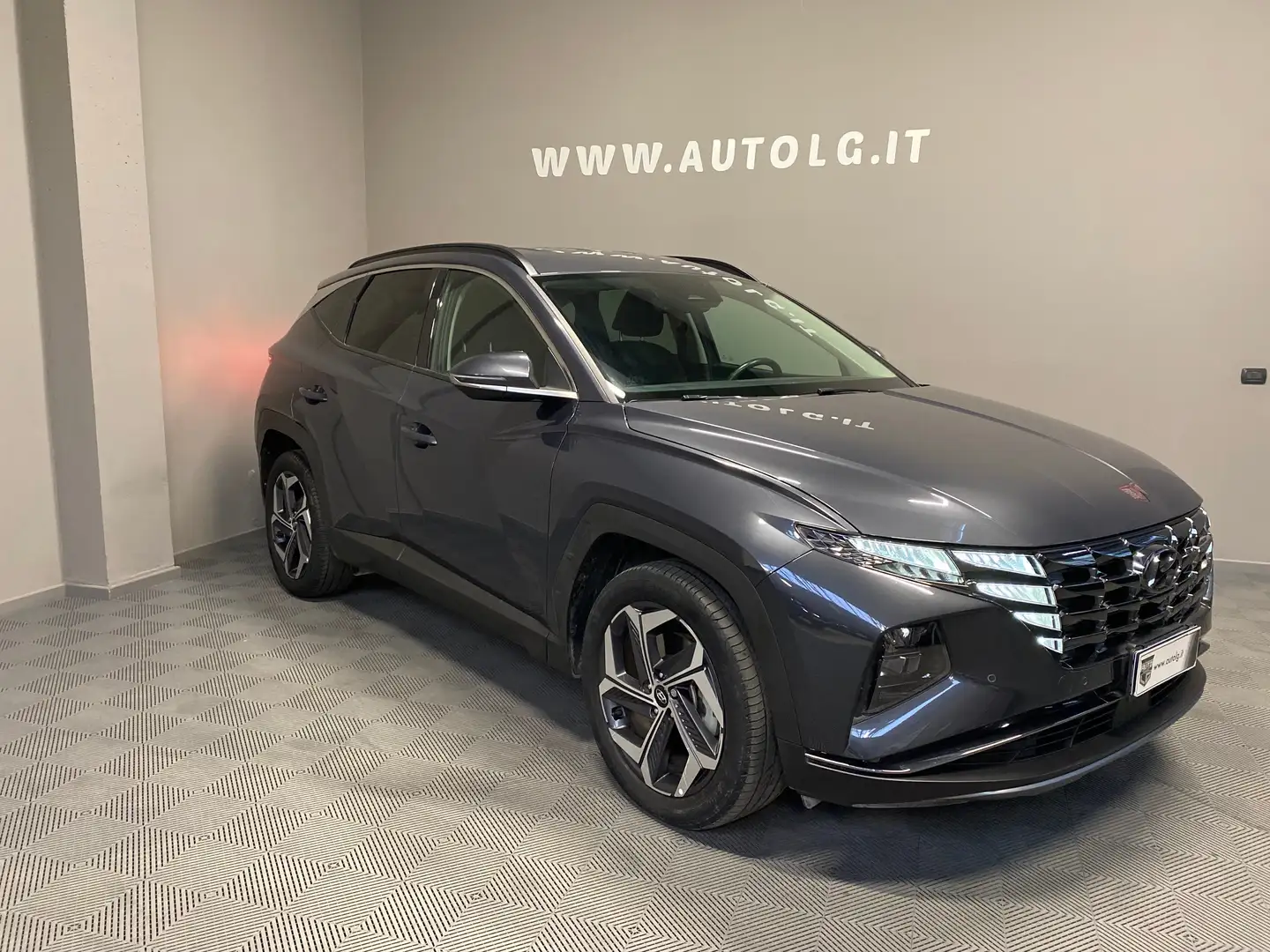 Hyundai TUCSON 1.6 hev 230 CV Exellence 2wd auto PREZZO REALE Grigio - 1