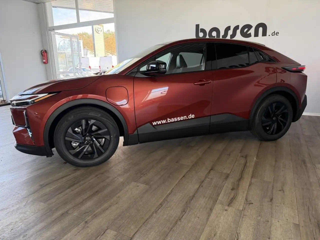 Toyota C-HR C-HR+ 77kWh Teamplayer 4