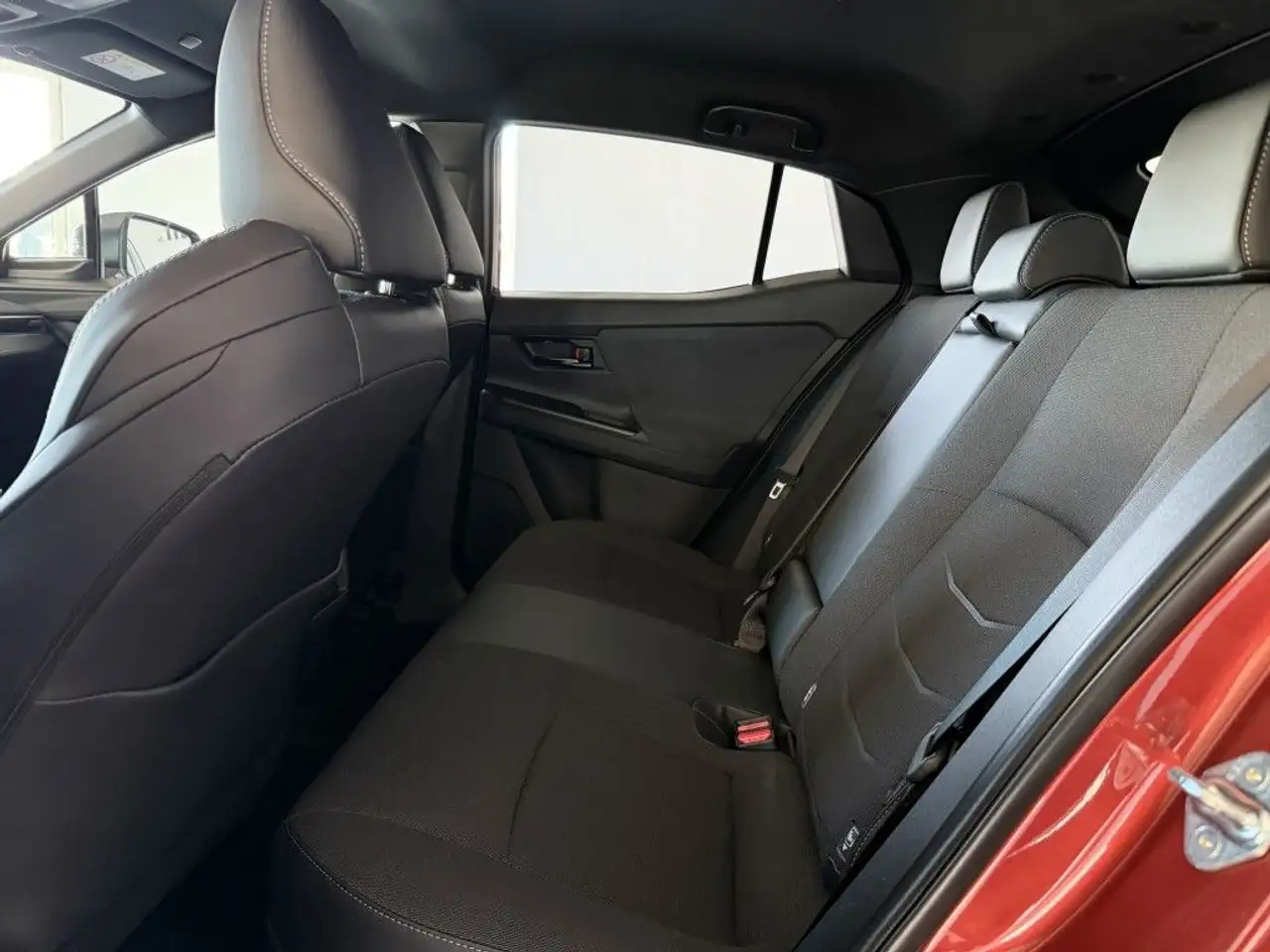 Toyota C-HR C-HR+ 77kWh Teamplayer 9
