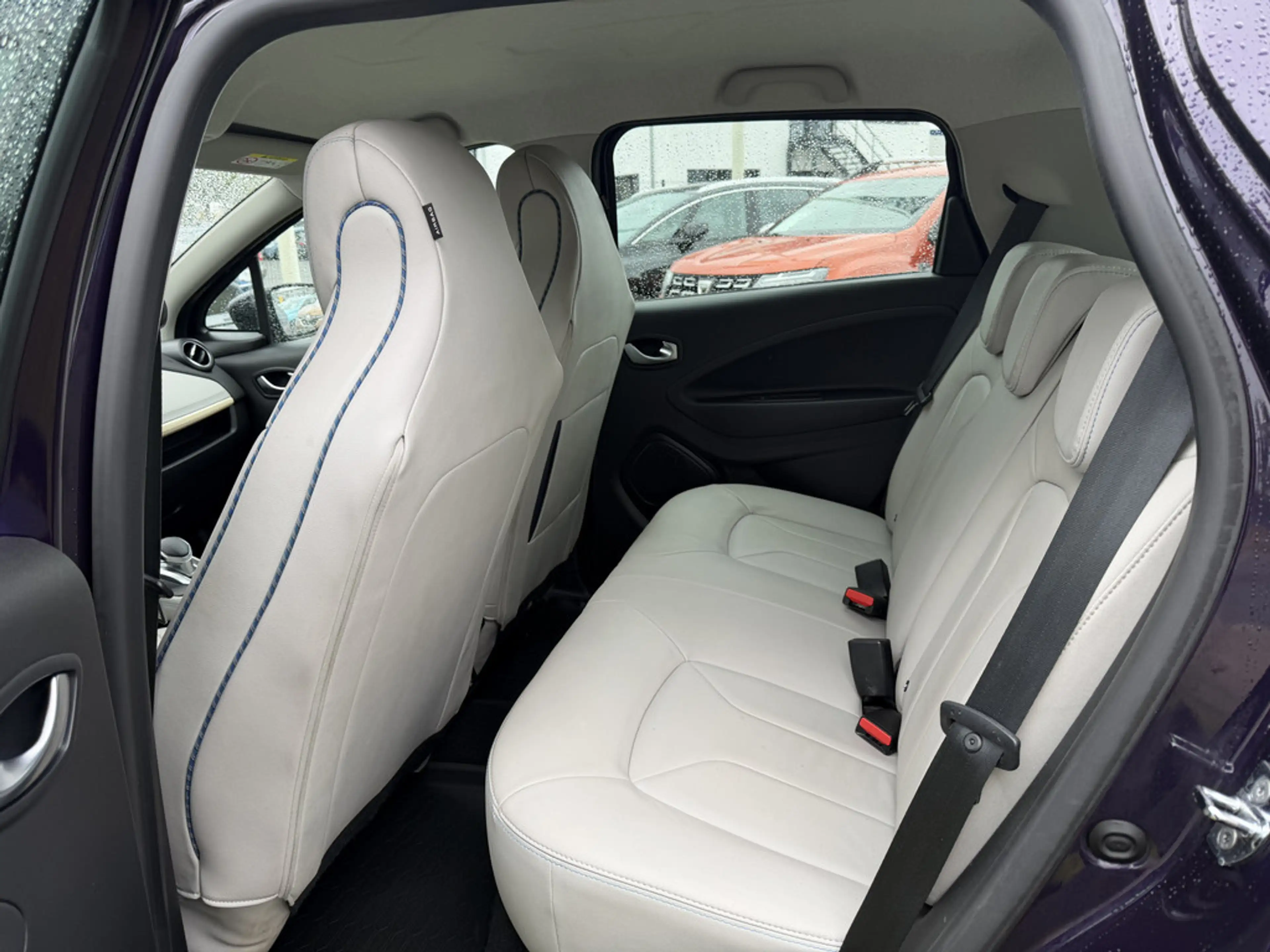 Renault ZOE Riviera R135 51kW — photo 4