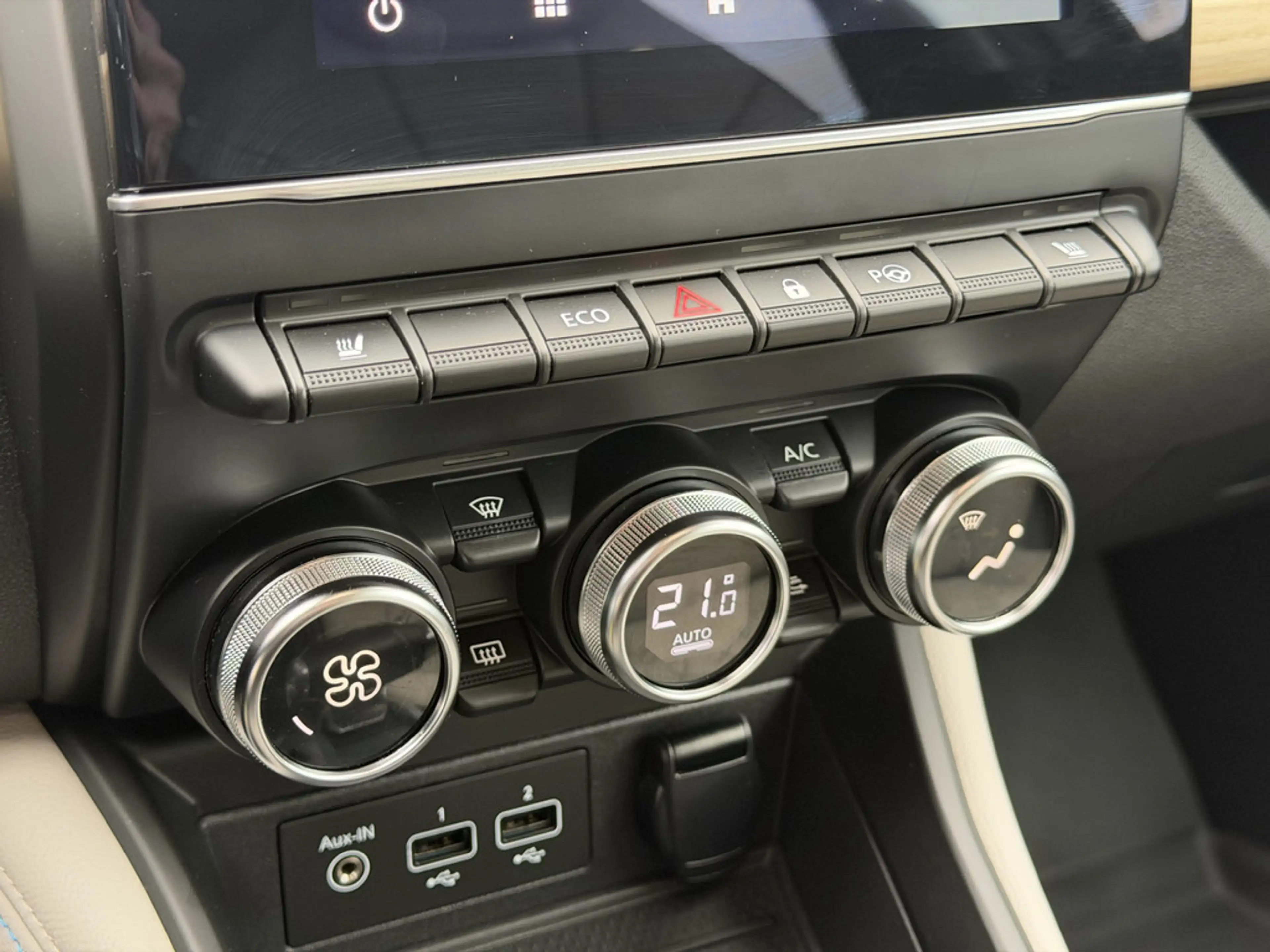 Renault ZOE Riviera R135 51kW — photo 6