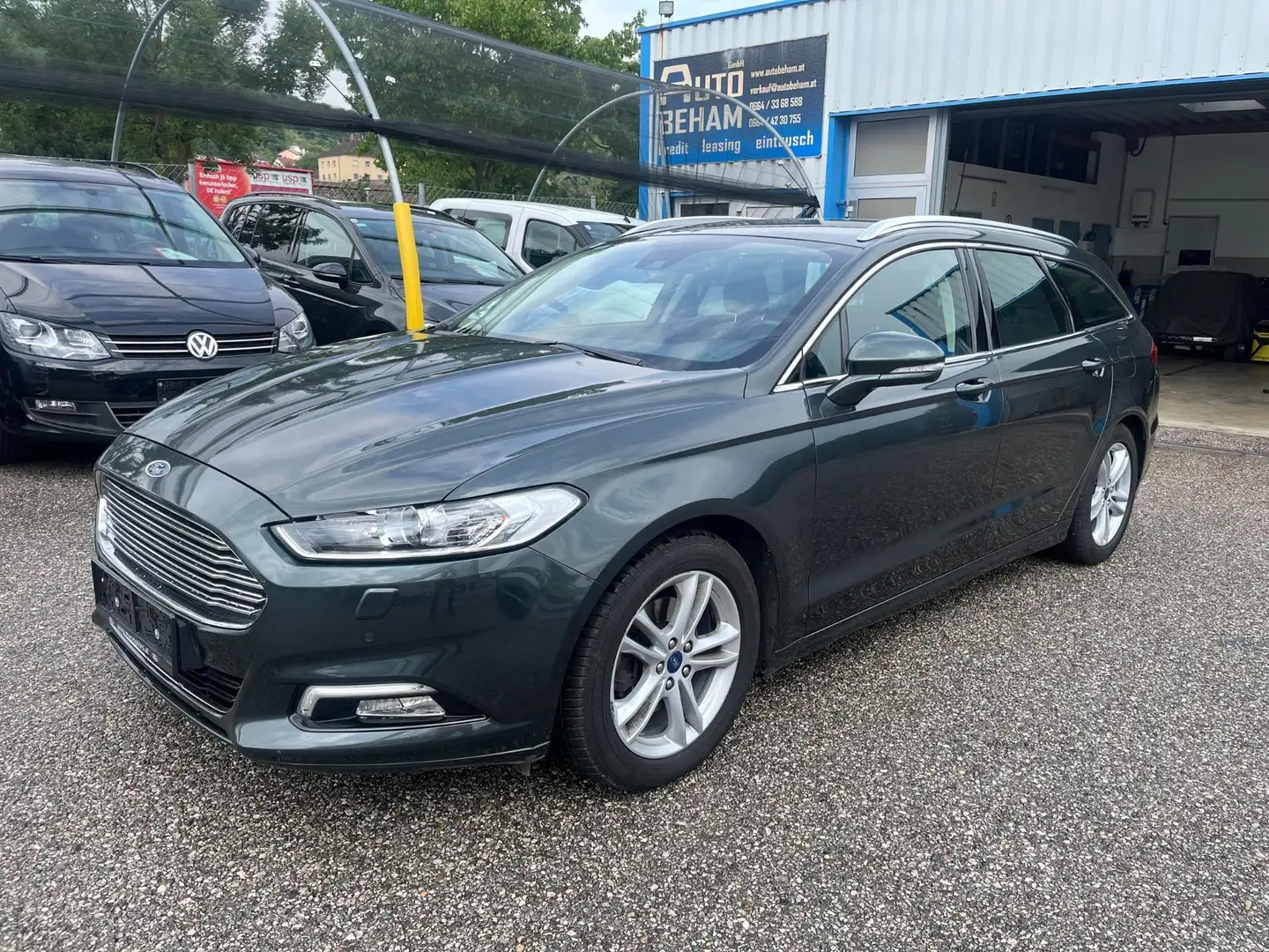 Ford Mondeo Traveller Titanium 2,0 TDCi Navi-Carplay-Kamera Grün - 1