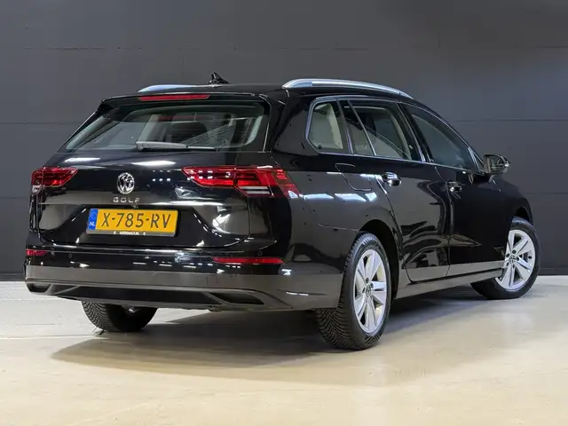 Volkswagen Golf view 13