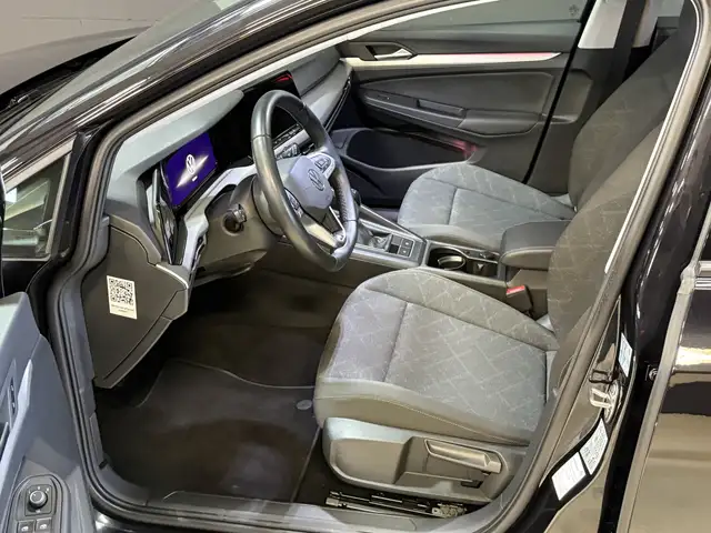 Volkswagen Golf view 6