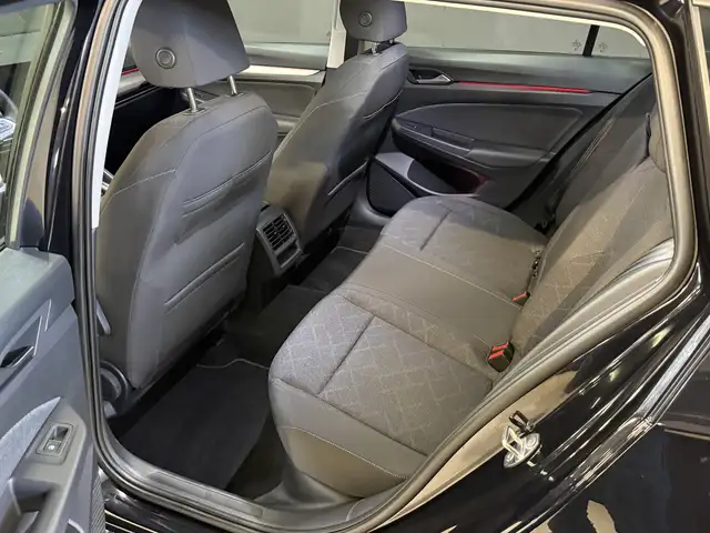 Volkswagen Golf view 9