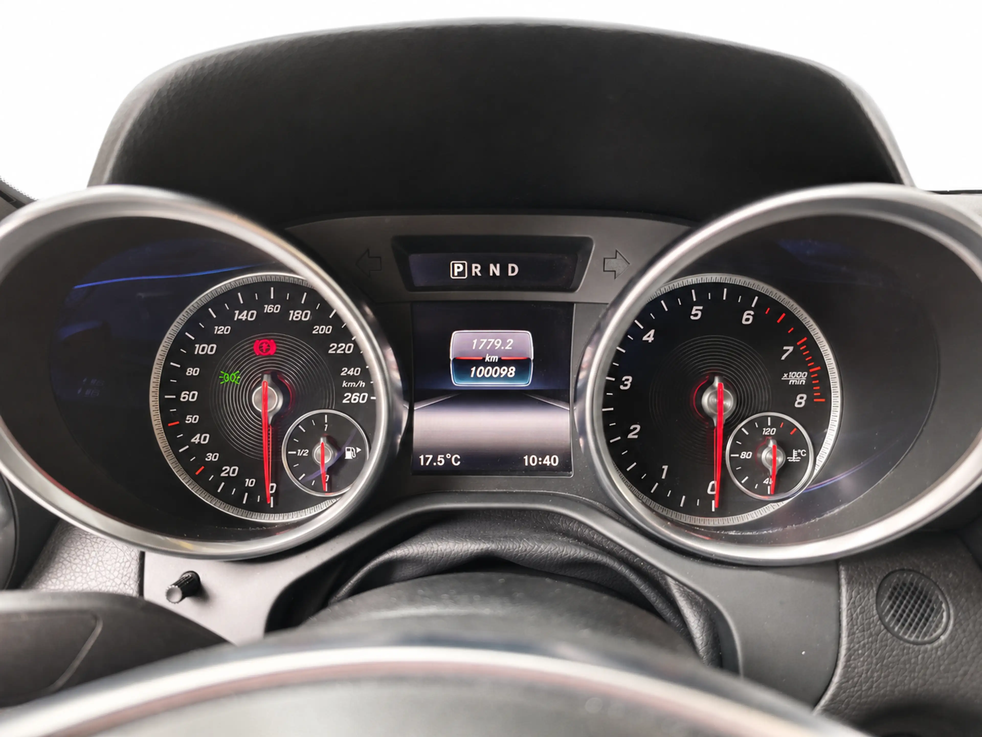 Mercedes-Benz SLC 200 Aut. /Airscarf/Navi/LED/Leder/Carplay — photo 12