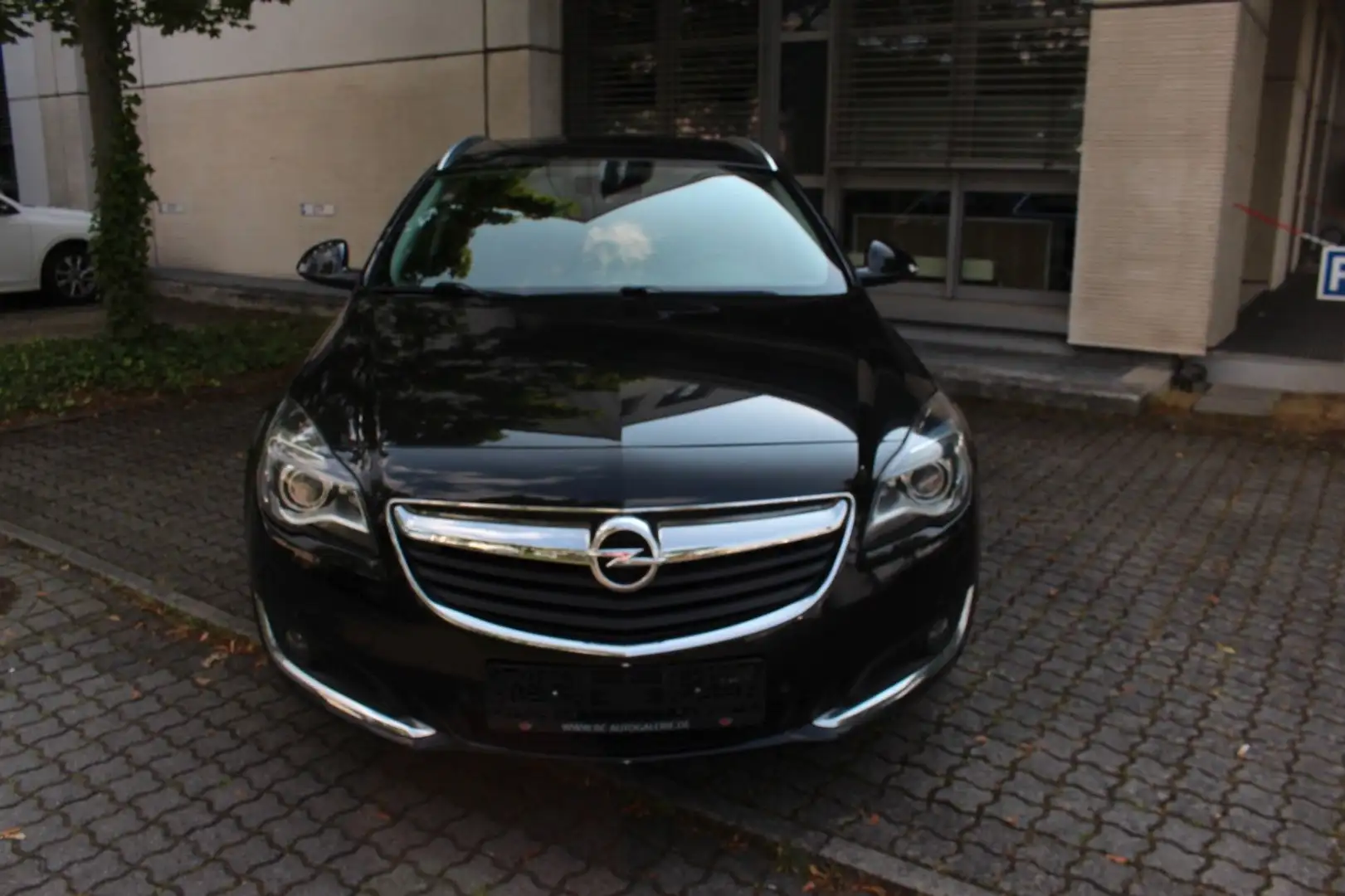 Opel Insignia A Sports Tourer Innovation Negro - 2