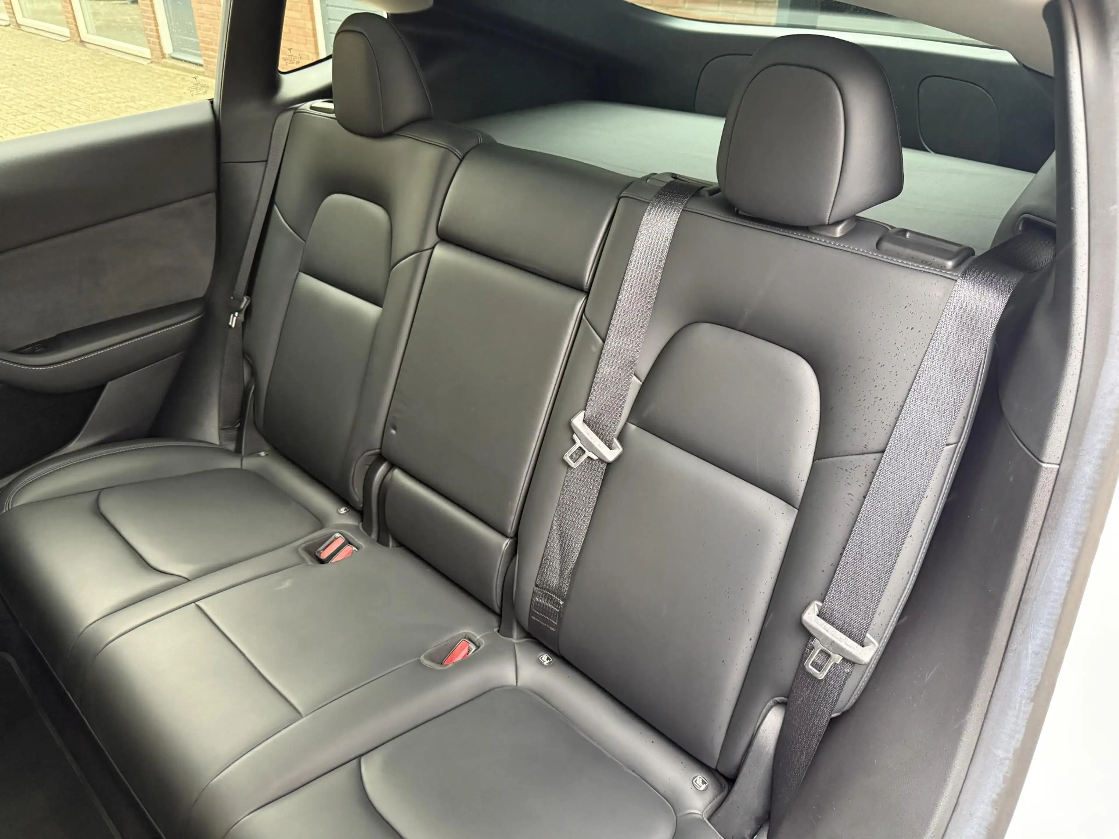 Tesla Model Y Long Range AWD 75 kWh SOH 93% | Lederen bekleding — photo 13