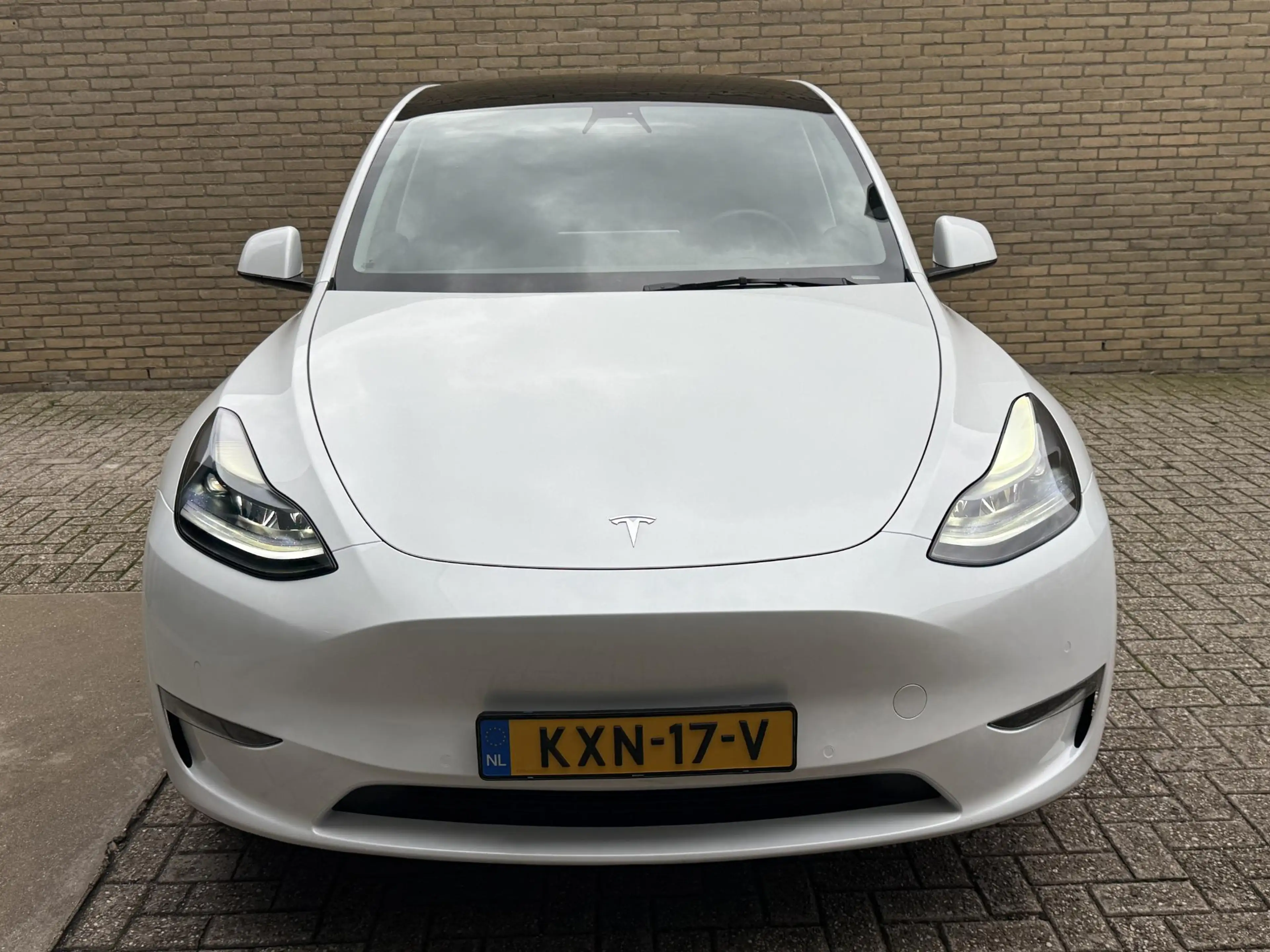 Tesla Model Y Long Range AWD 75 kWh SOH 93% | Lederen bekleding — photo 28