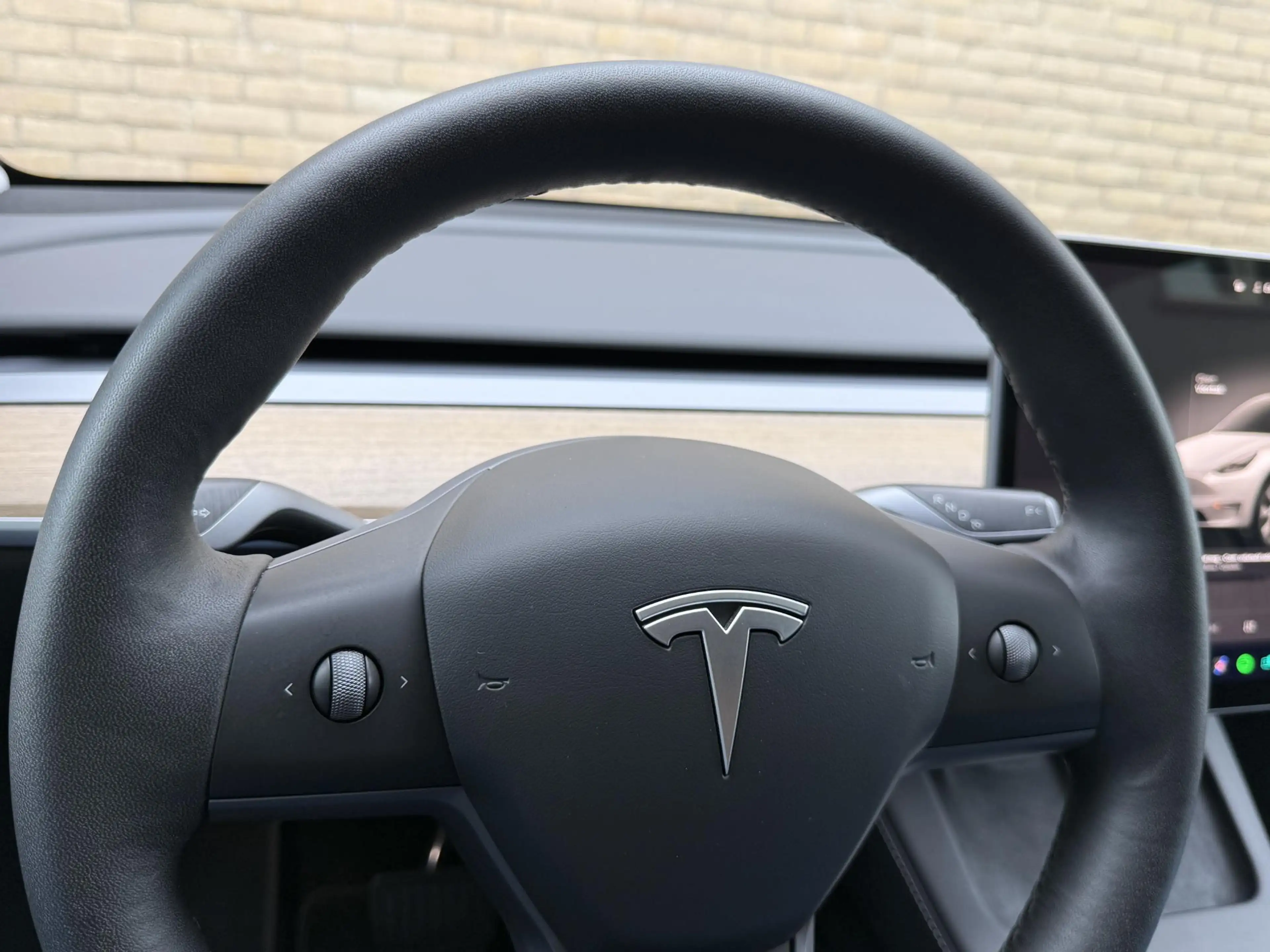 Tesla Model Y Long Range AWD 75 kWh SOH 93% | Lederen bekleding — photo 3