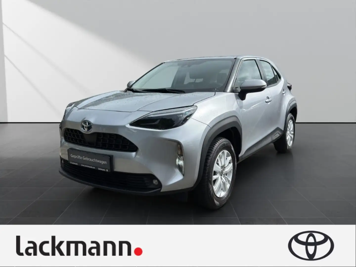 Toyota Yaris Cross 1.5 Hybrid Comfort*CarPlay*Kamera* Silber - 1