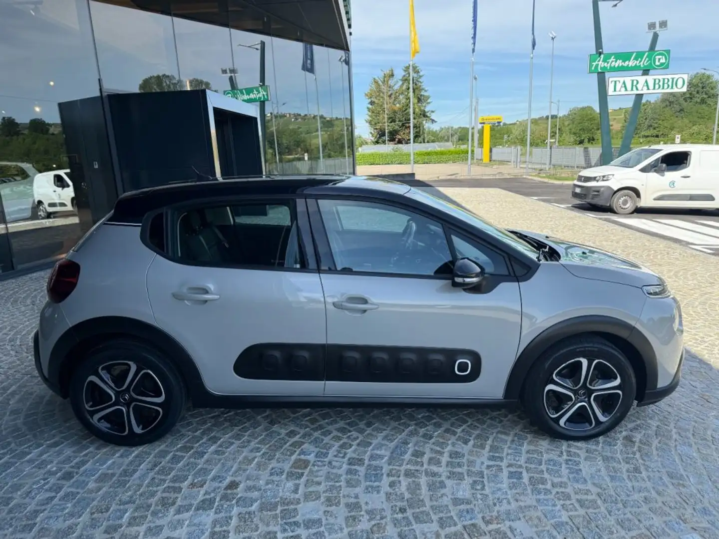 Citroen C3 UNIPRO - OK NEOP - FULL OPT - KM 85.000 Beige - 2