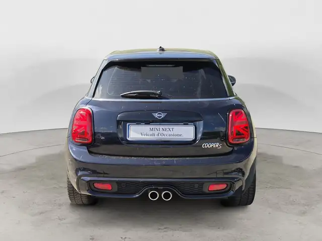 Mini Cooper Cooper view 3