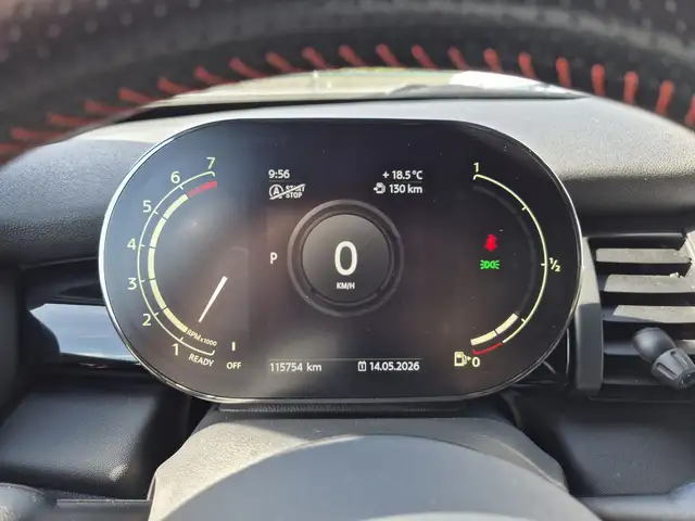 Mini Cooper Cooper view 14