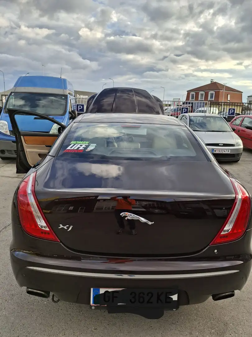 Jaguar XJ 3,0 V6 Ds. Luxury - 1