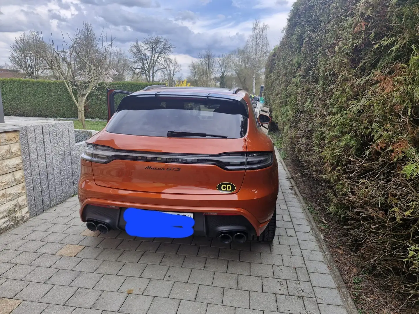 Porsche Macan GTS Orange - 2