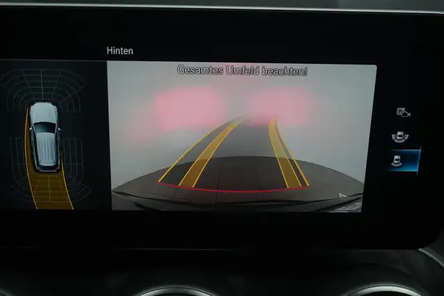 Mercedes-Benz 300 view 13