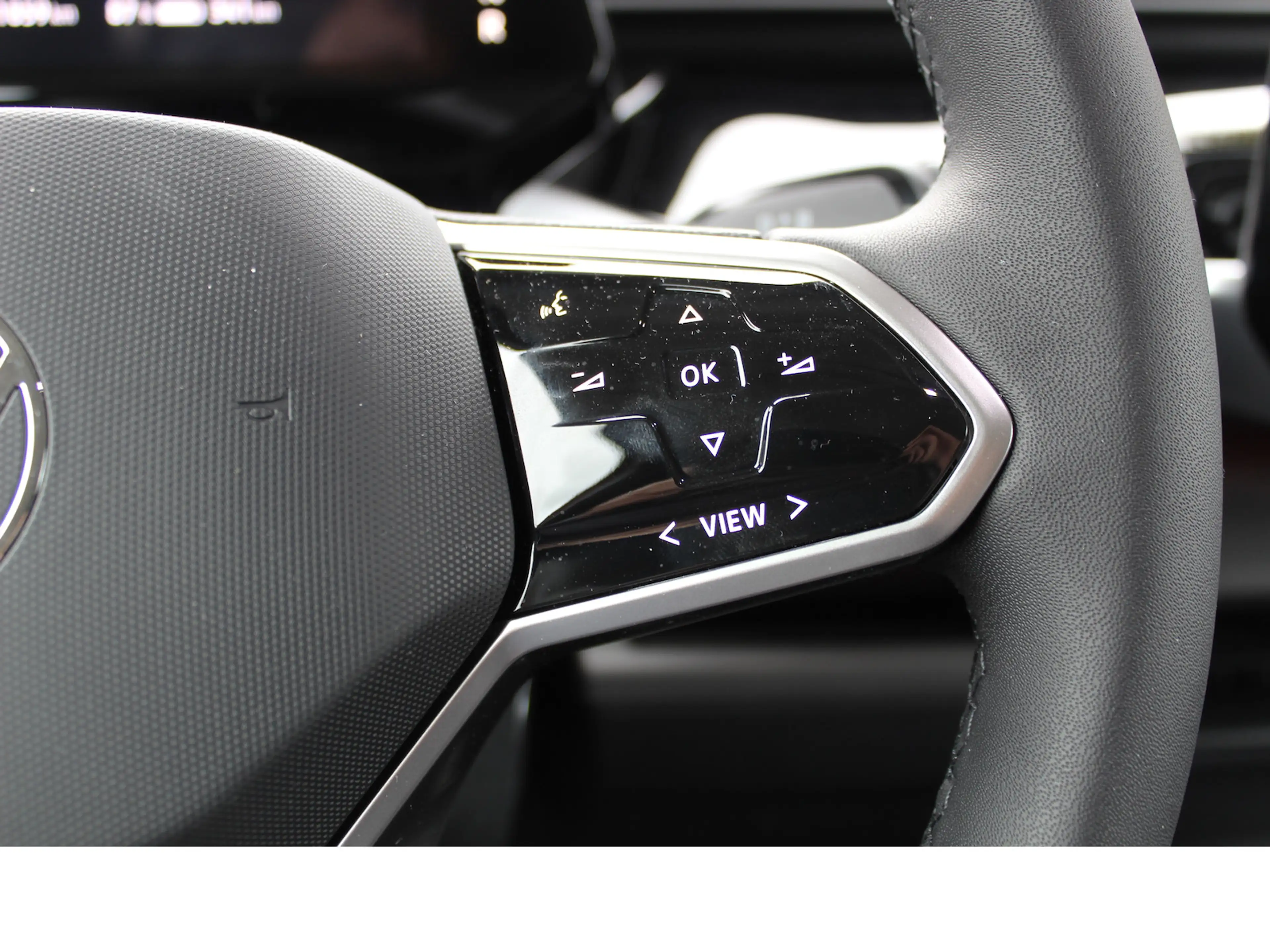Volkswagen ID. Buzz PRO Iq.Light/NAVI/Sitzh./.AHK — photo 21