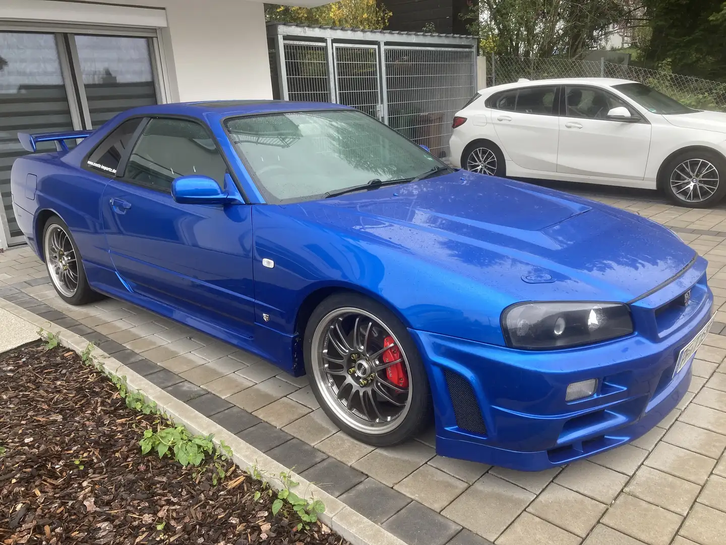 Nissan Skyline R34 GT-T Azul - 1
