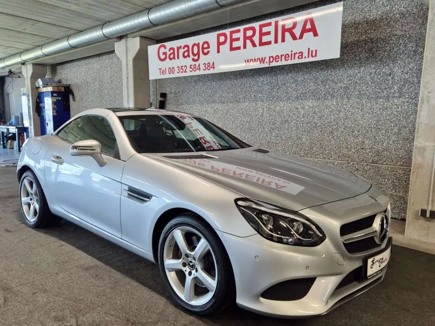 Mercedes-Benz SLC 200 9G-TRONIC LED CUIR NAVI Gris - 2
