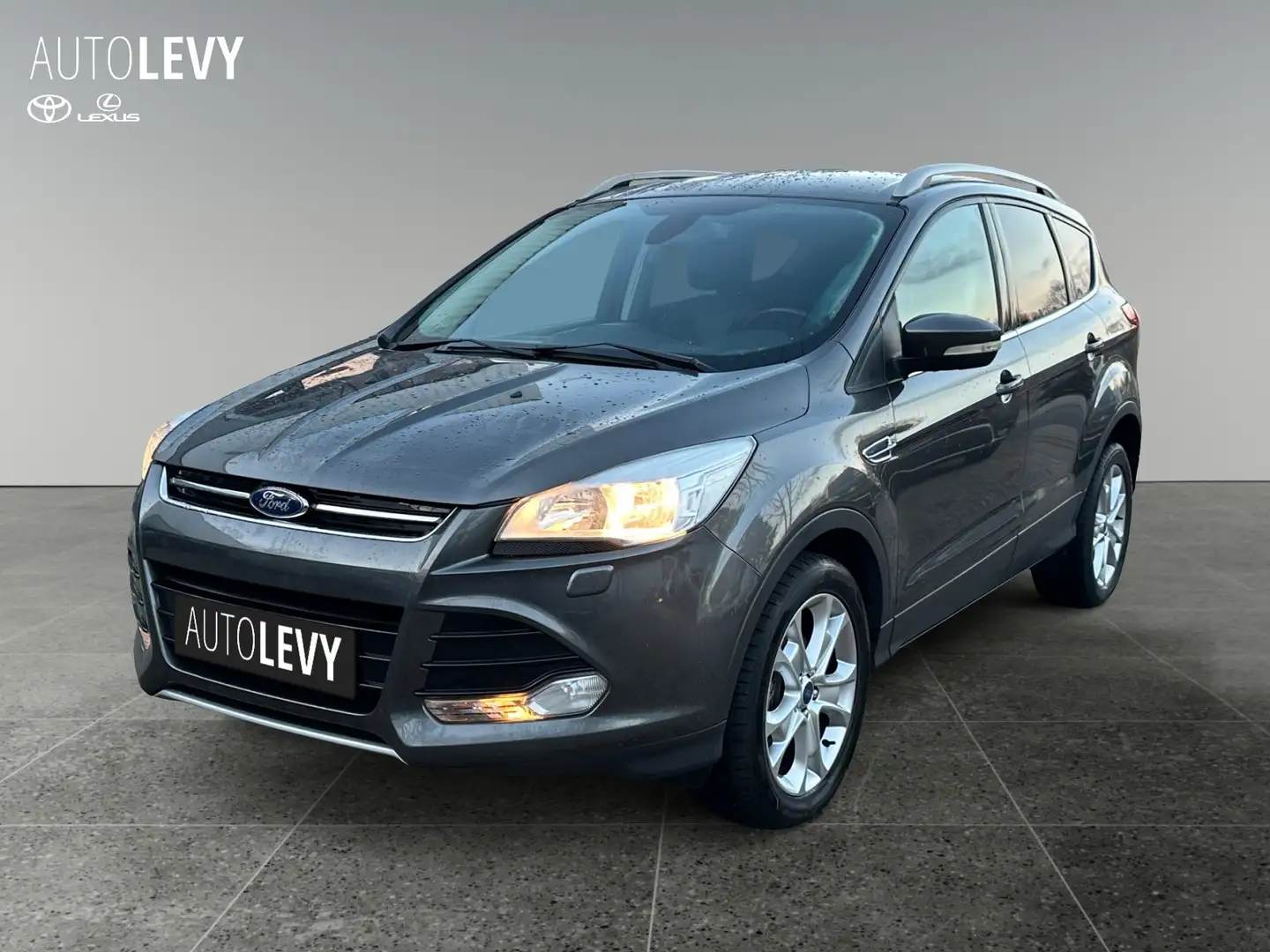 Ford Kuga 1.6 EcoBoost Titanium *AHK*WINTER-P* Grau - 2