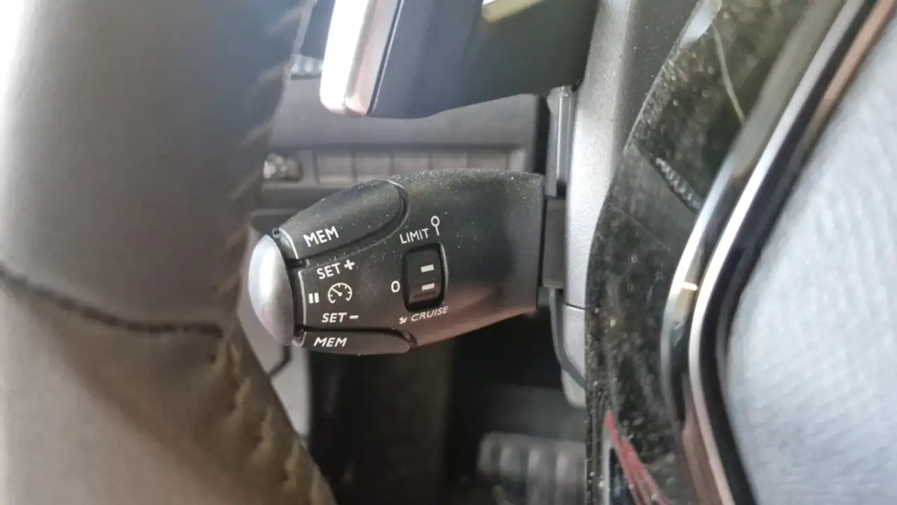 Peugeot 2008 2008 — photo 20
