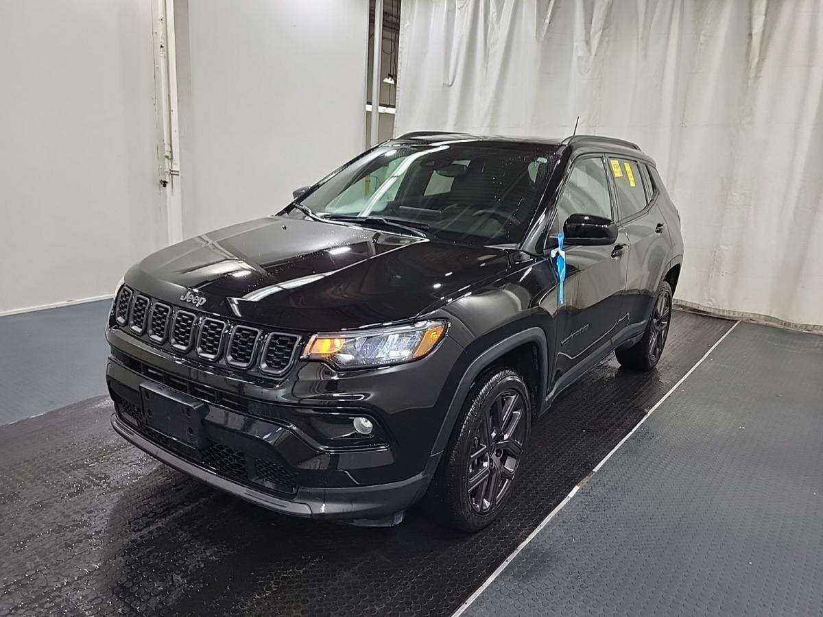 2026 Jeep Compass LIMITED/4WD/PANOROOF/LEATHER/NAVI/31KM/OFF 1 OWNER LEASE!