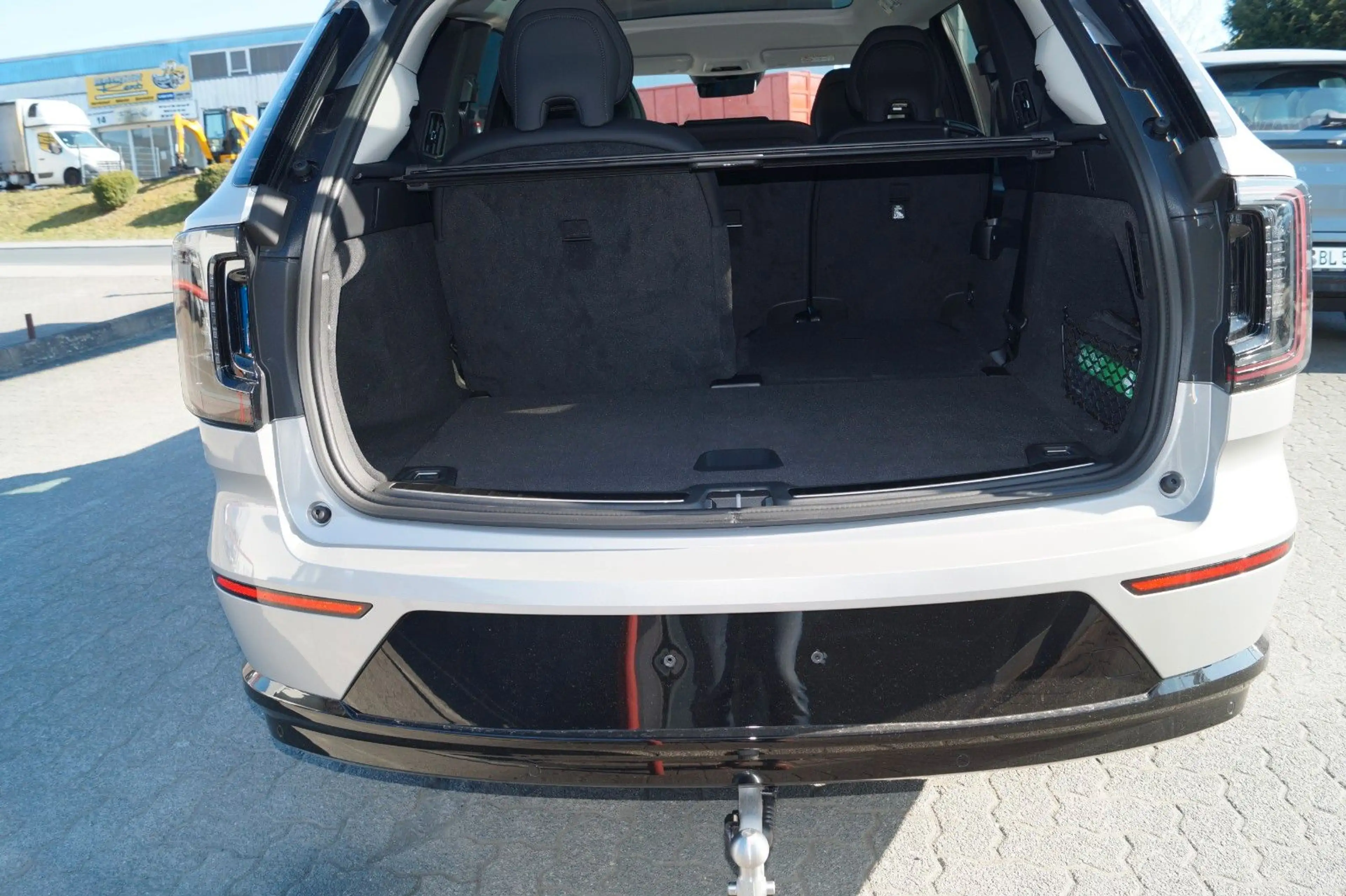Volvo EX90 Twin AWD Ultra 7Sitze Aut./Luftfahrwerk/AHK — photo 13
