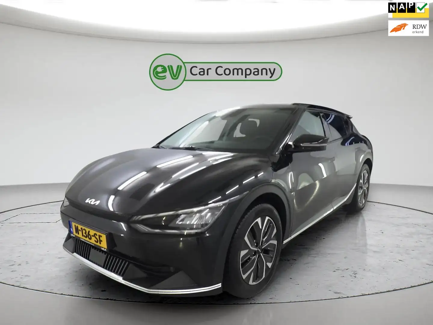 Kia EV6 58 kWh | SOH 96% | Camera | Stoel- en stuurverwarm Schwarz - 1