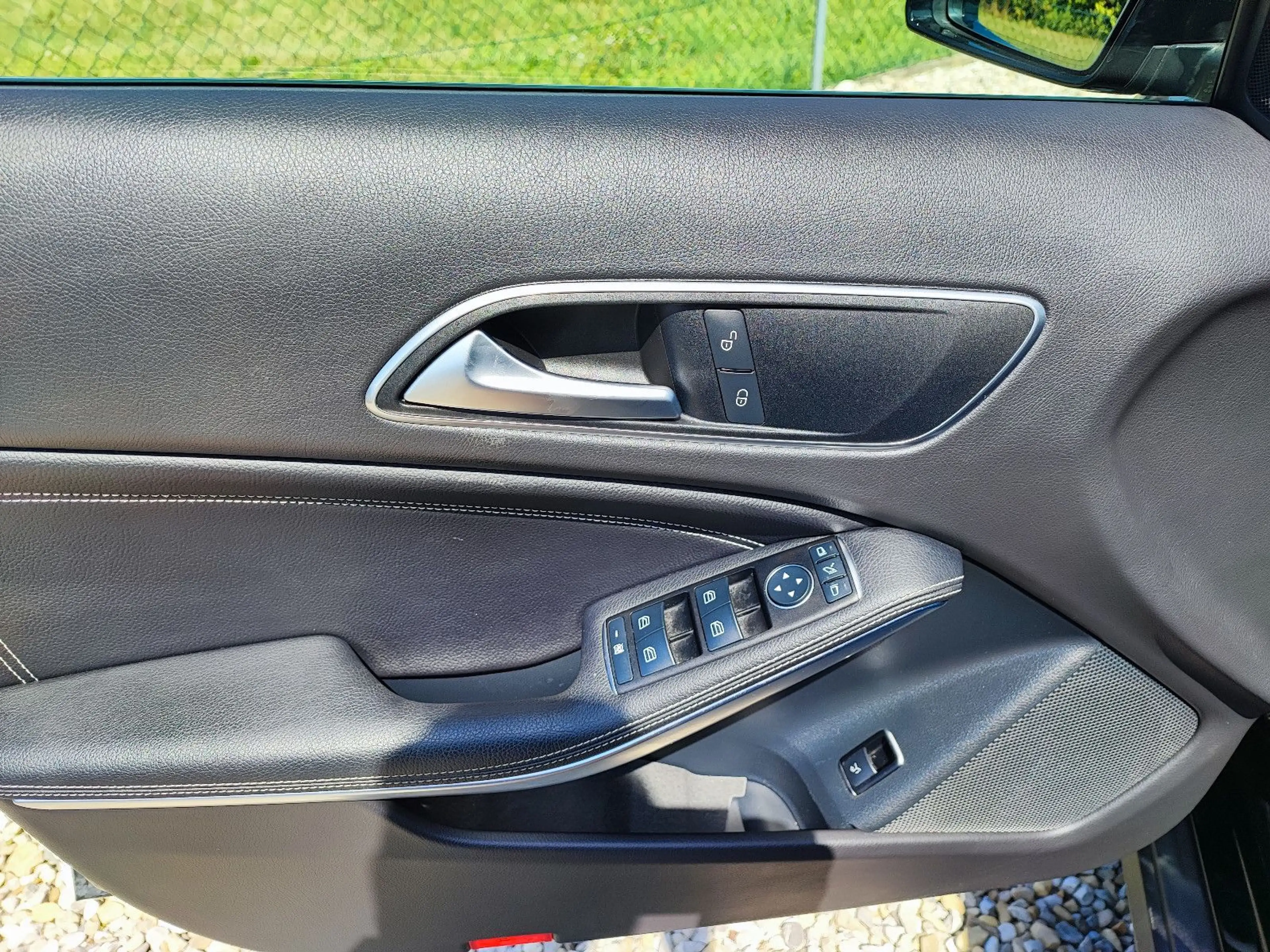 Mercedes-Benz GLA 200 CDI / d 4Matic/Nav/Xen/AHK/Kam — photo 8