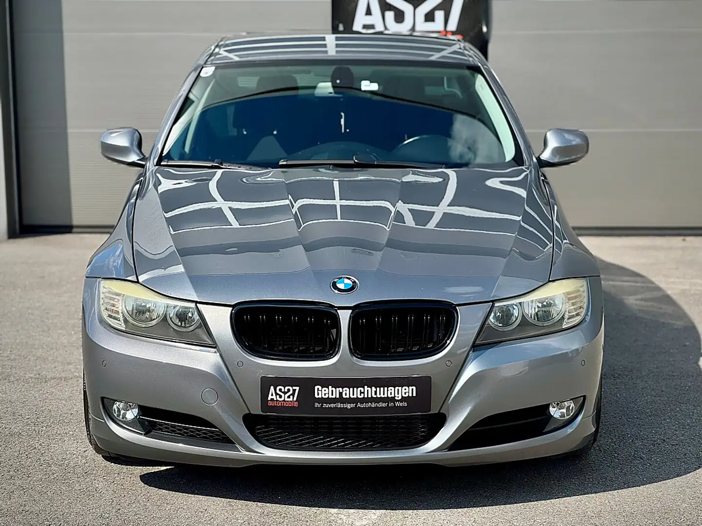 BMW 325 d Limousine e90 M57 Grau - 2
