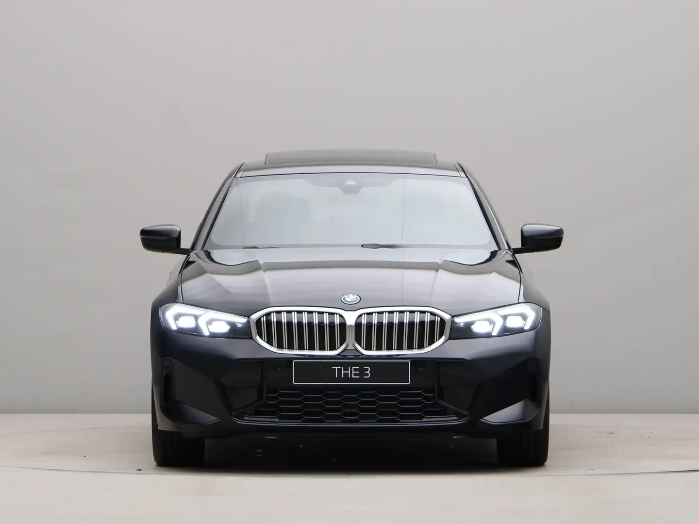 BMW 330 3 Serie 330e Zwart - 2