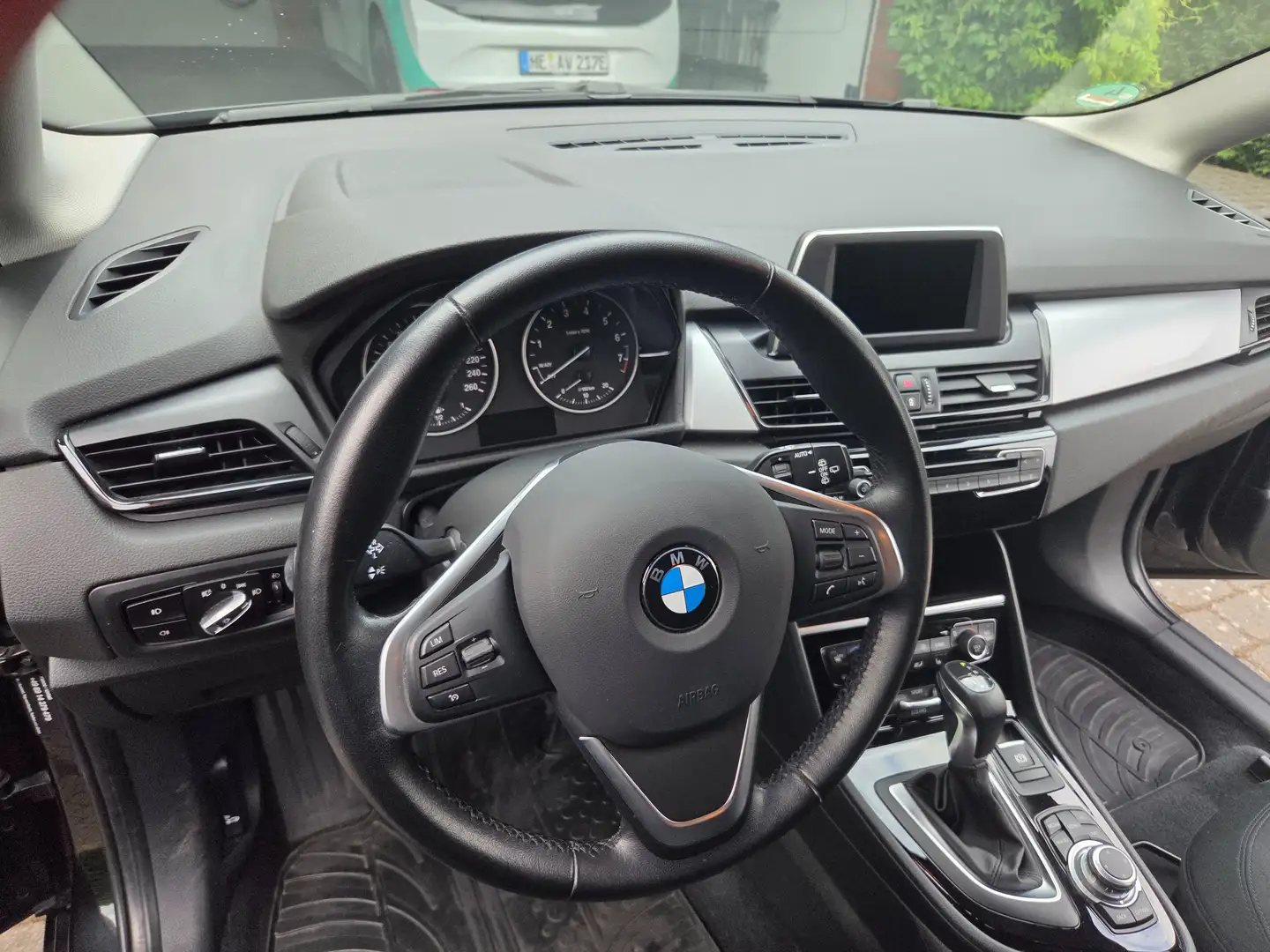 BMW 218 218i Active Tourer Aut. Advantage Negru - 2