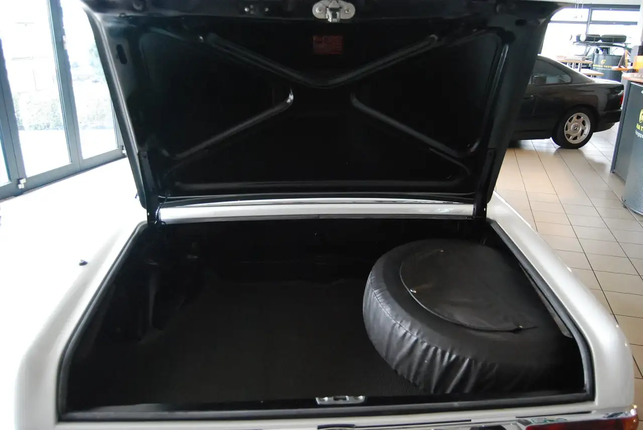 Mercedes-Benz SL 230 W113, foto 5