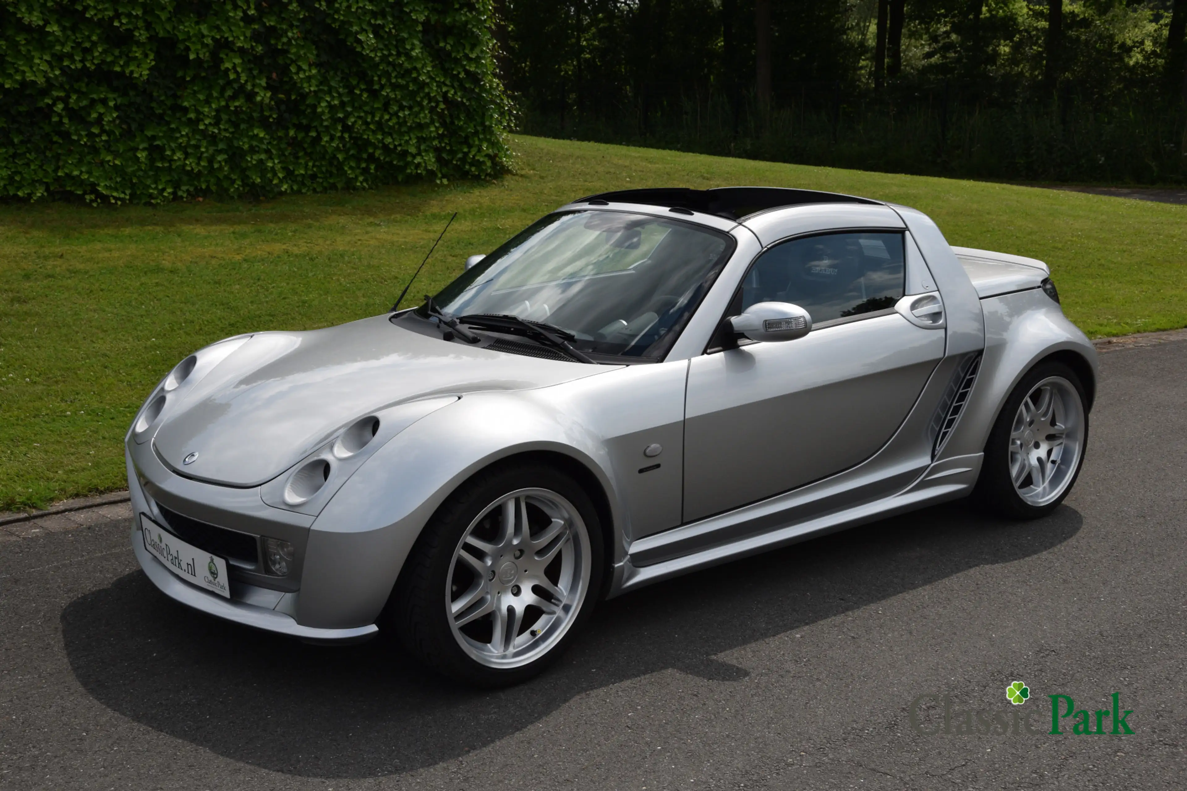 smart roadster Brabus — photo 4