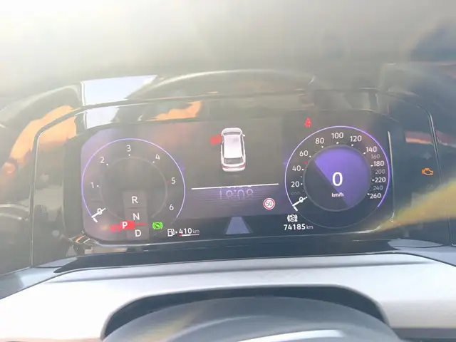 Volkswagen Golf view 10