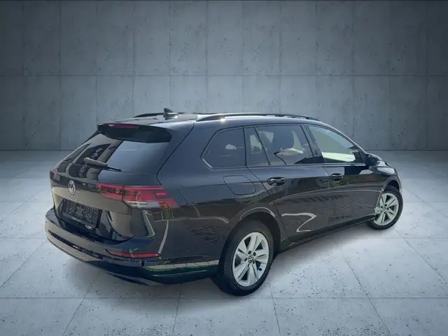 Volkswagen Golf view 5