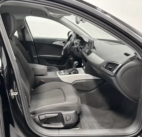Audi A6 view 7