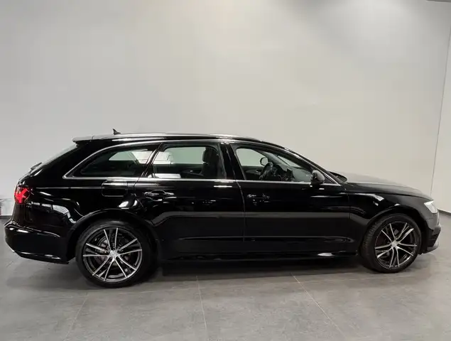 Audi A6 view 4
