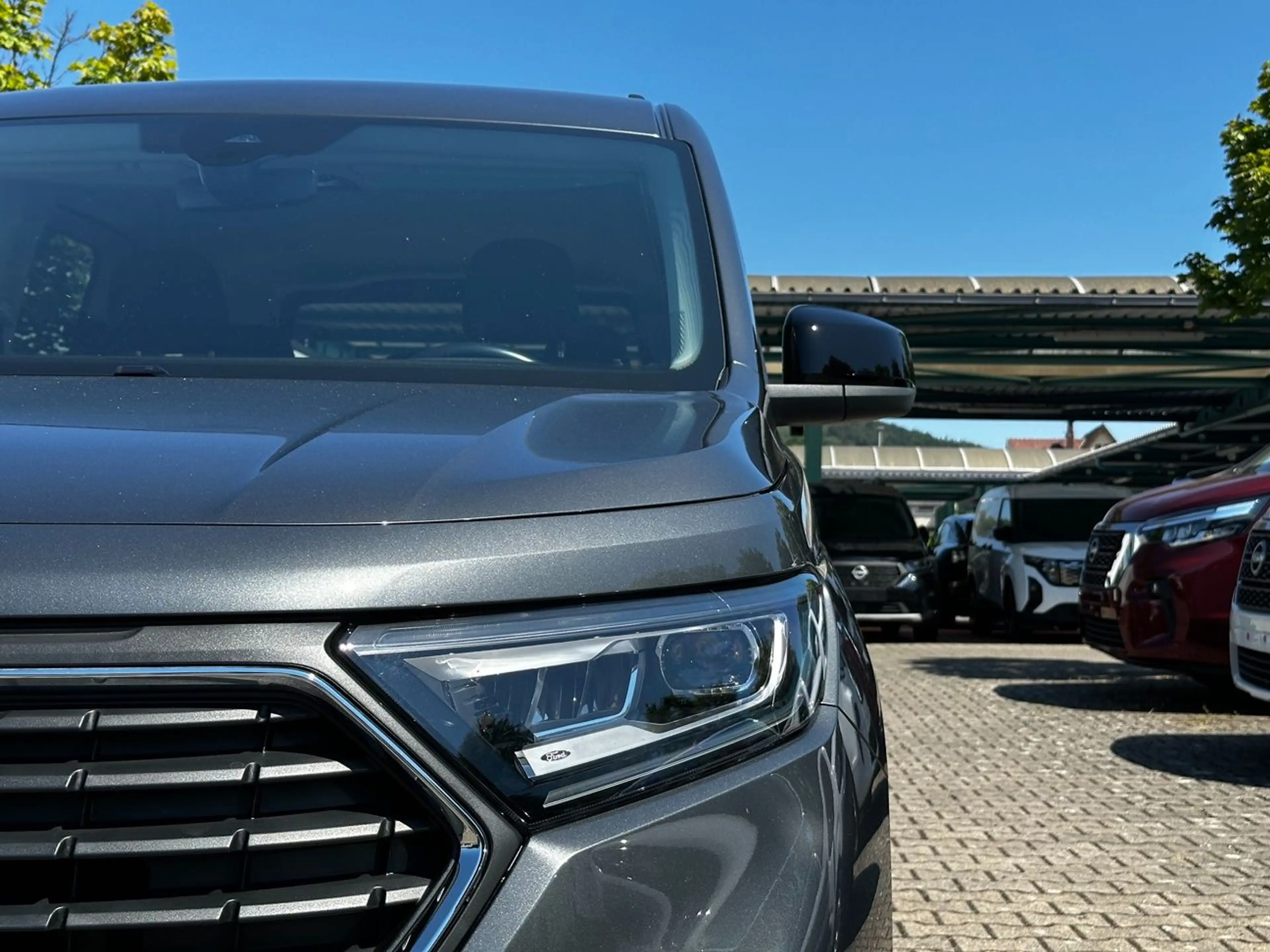 Ford Tourneo Connect 2.0 EcoBlue Titanium *Kamera*Navi — photo 28