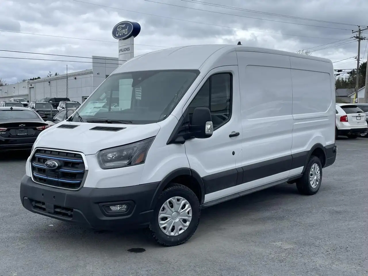 2024 Ford E-Transit