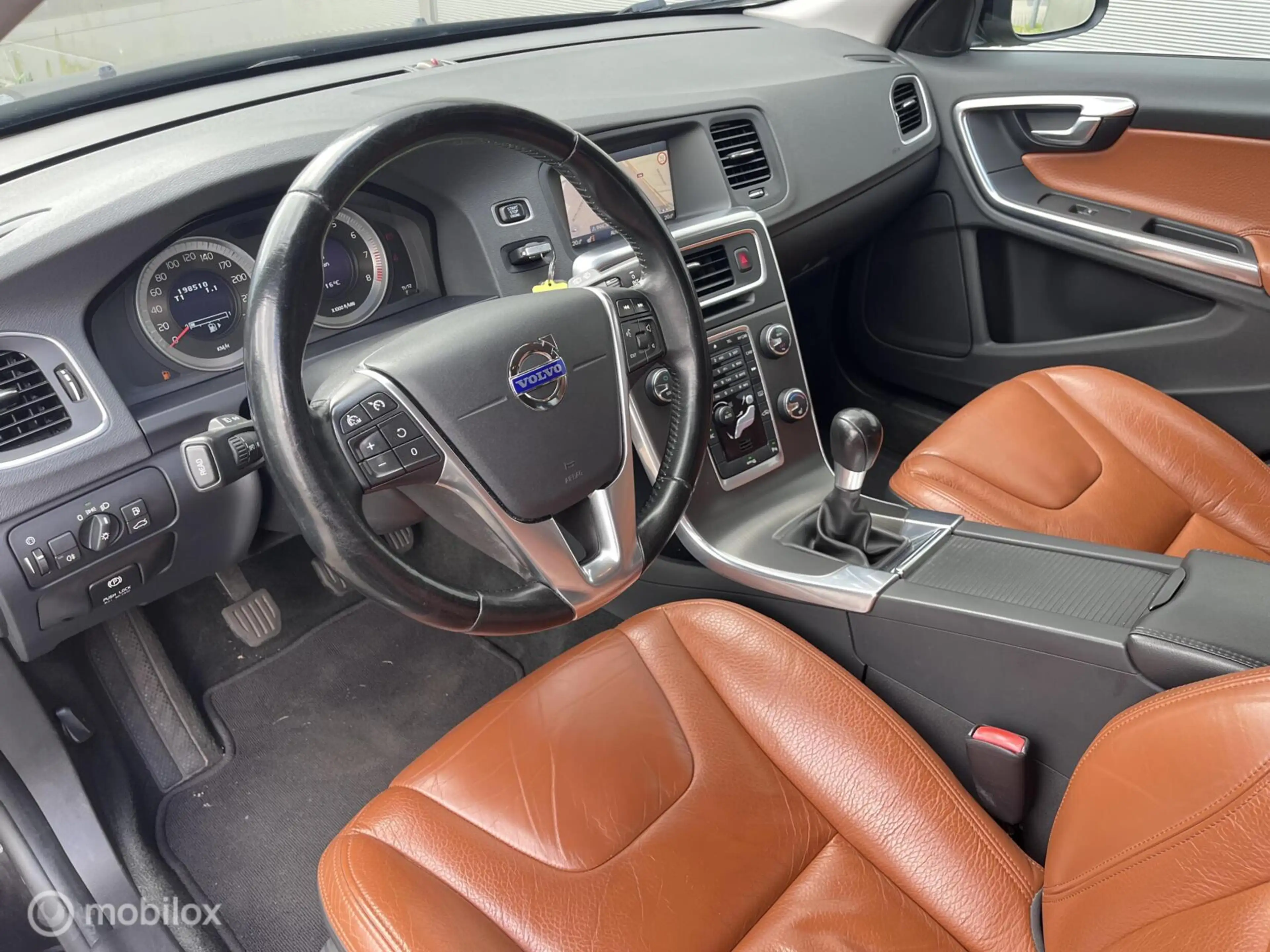 Volvo V60 1.6 T3 Summum | Stoelverwarming | — photo 11