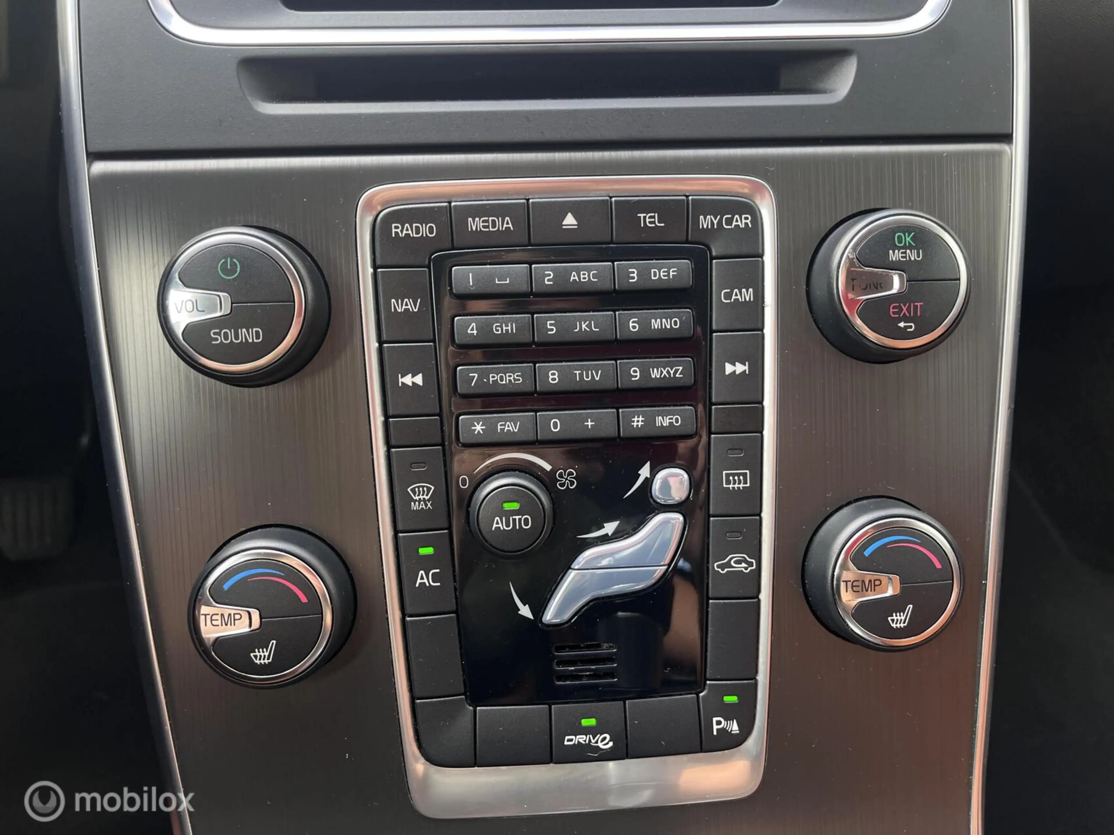 Volvo V60 1.6 T3 Summum | Stoelverwarming | — photo 21