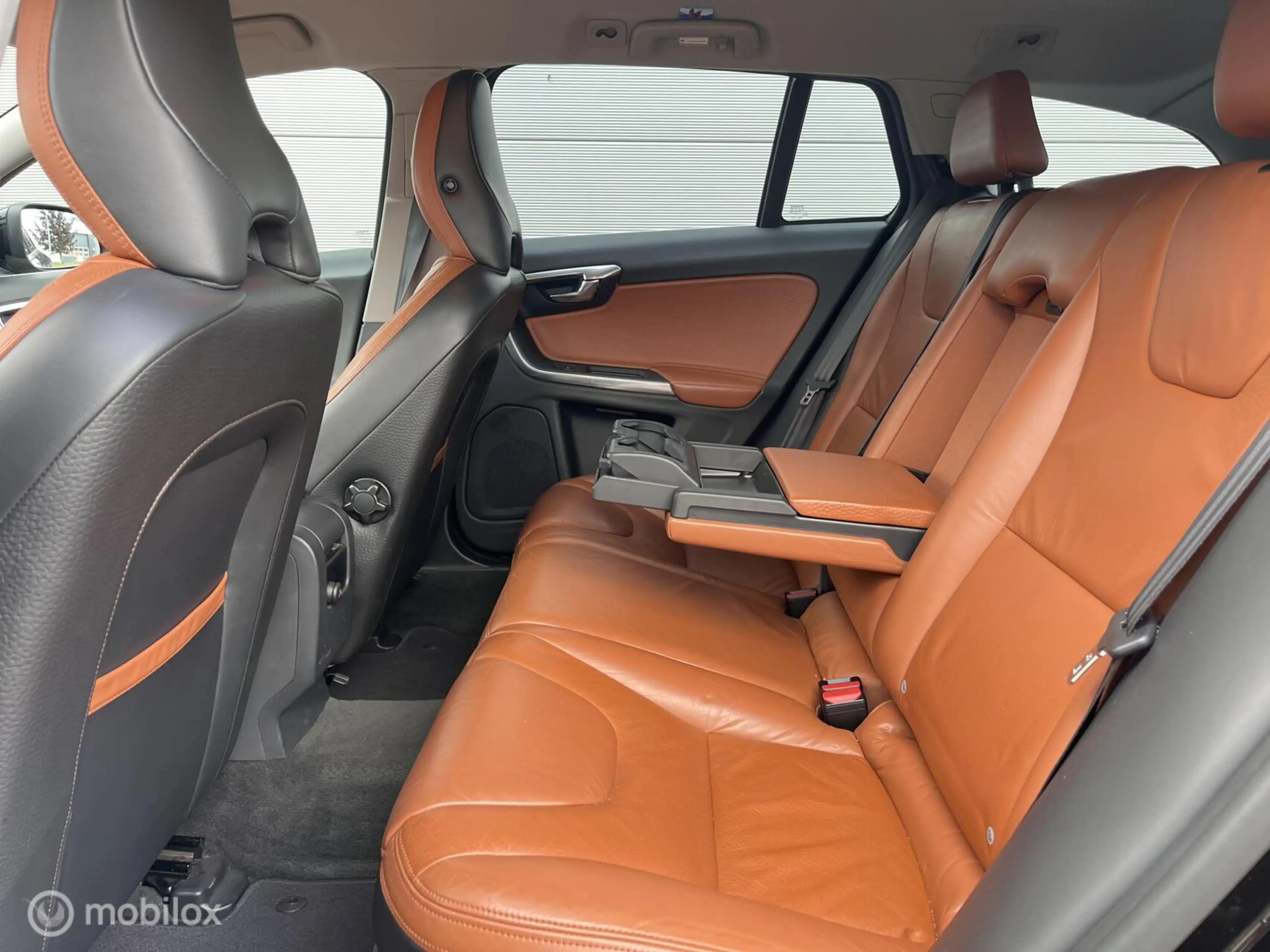 Volvo V60 1.6 T3 Summum | Stoelverwarming | — photo 13