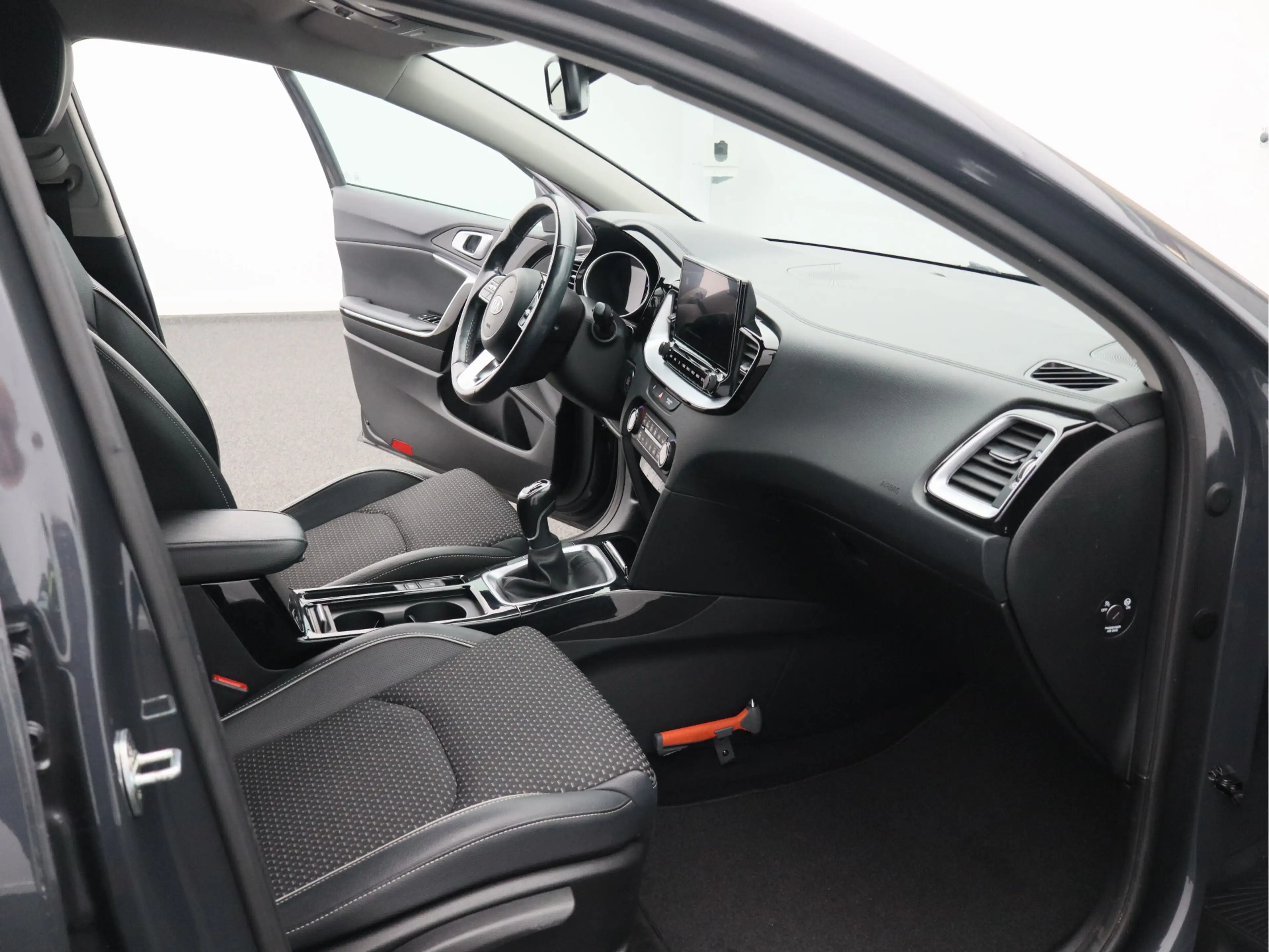 Kia Ceed SW / cee'd SW Sportswagon 1.0 T-GDi DynamicPlusLine/ unieke km! — photo 16