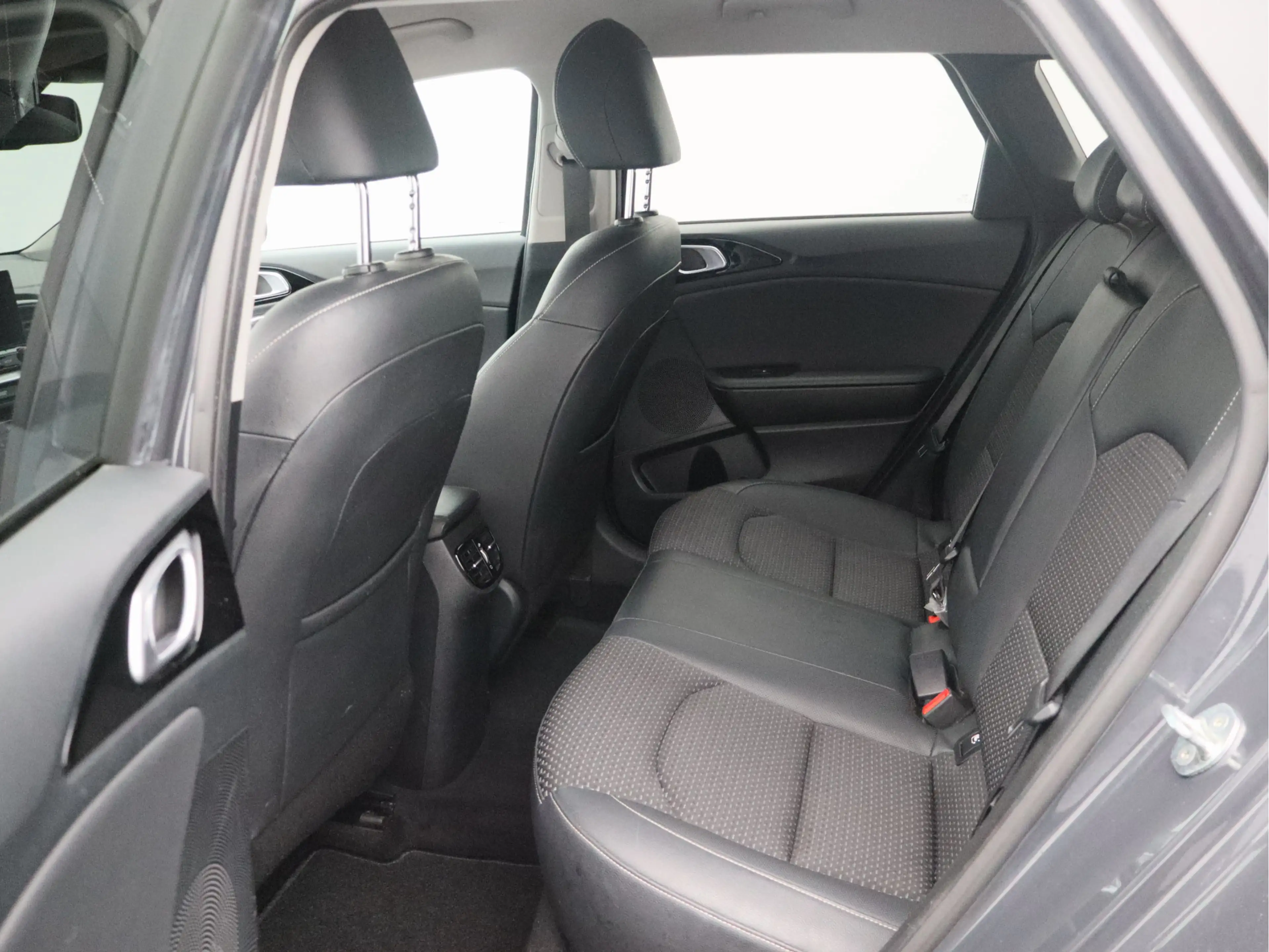 Kia Ceed SW / cee'd SW Sportswagon 1.0 T-GDi DynamicPlusLine/ unieke km! — photo 9