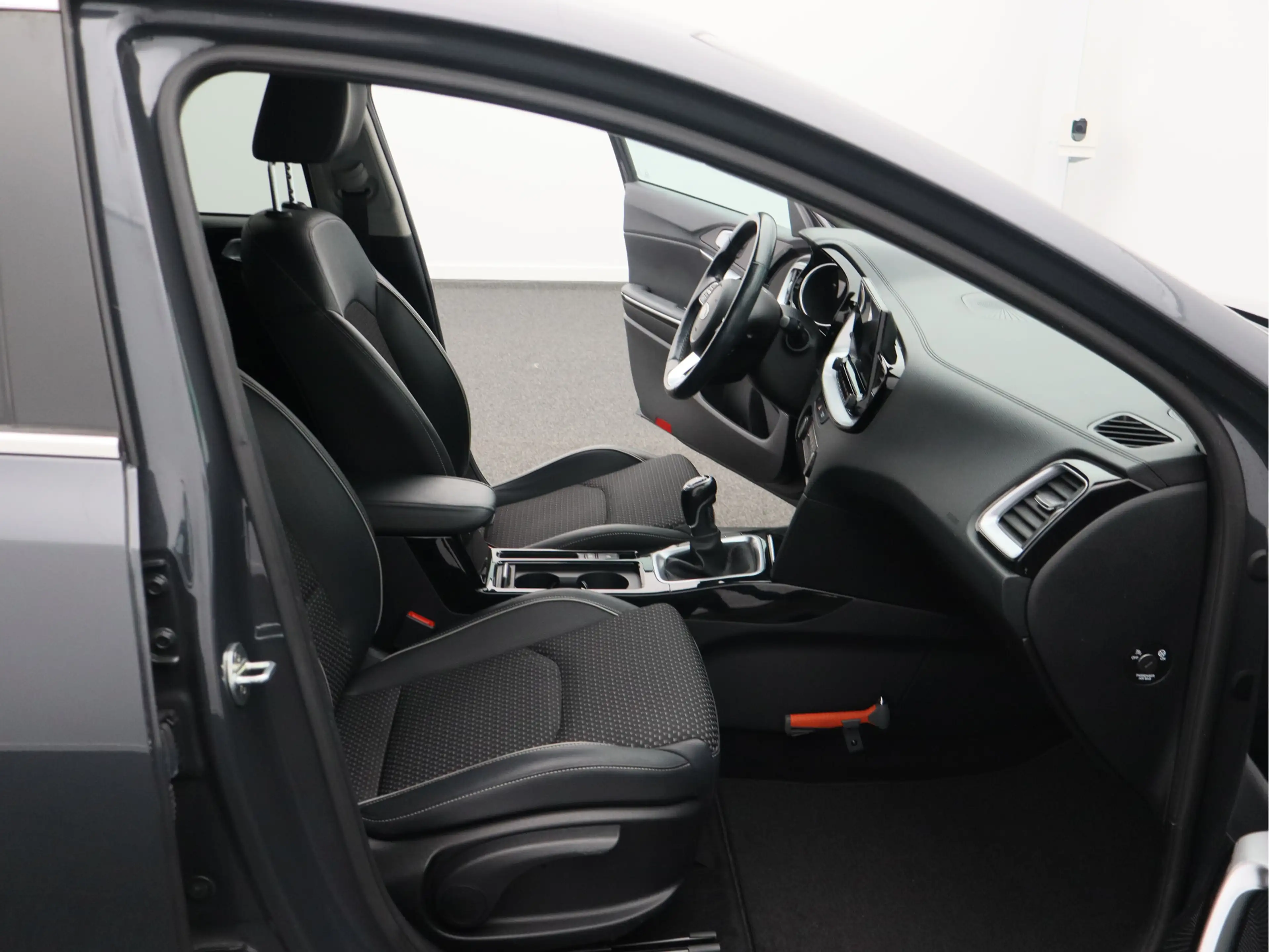 Kia Ceed SW / cee'd SW Sportswagon 1.0 T-GDi DynamicPlusLine/ unieke km! — photo 18