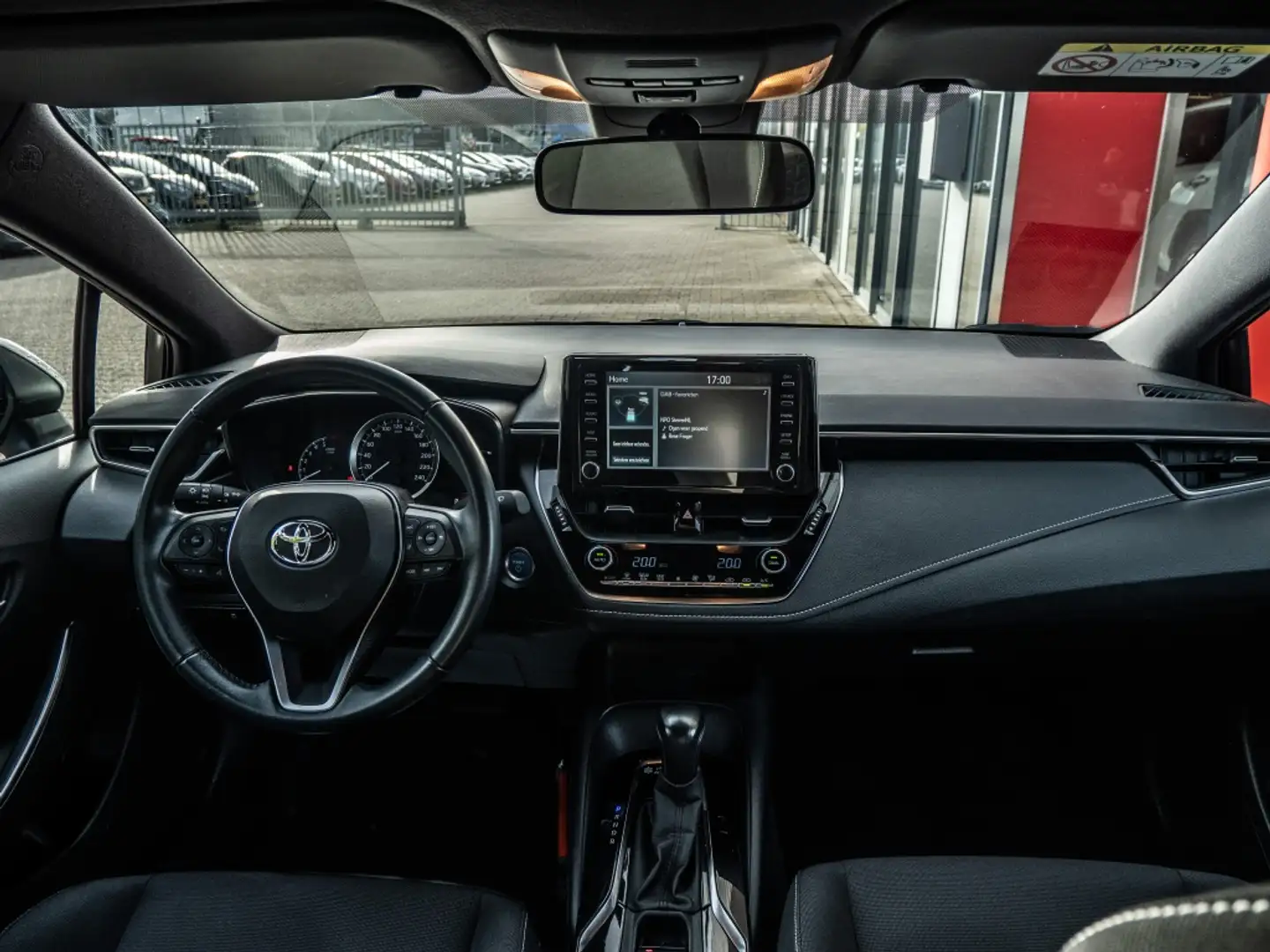 Toyota Corolla 1.8 Hybrid Business Gris - 2